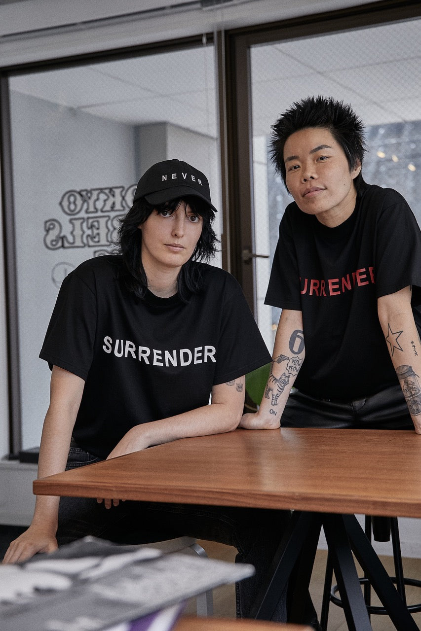 "Never Surrender" 6p CAP