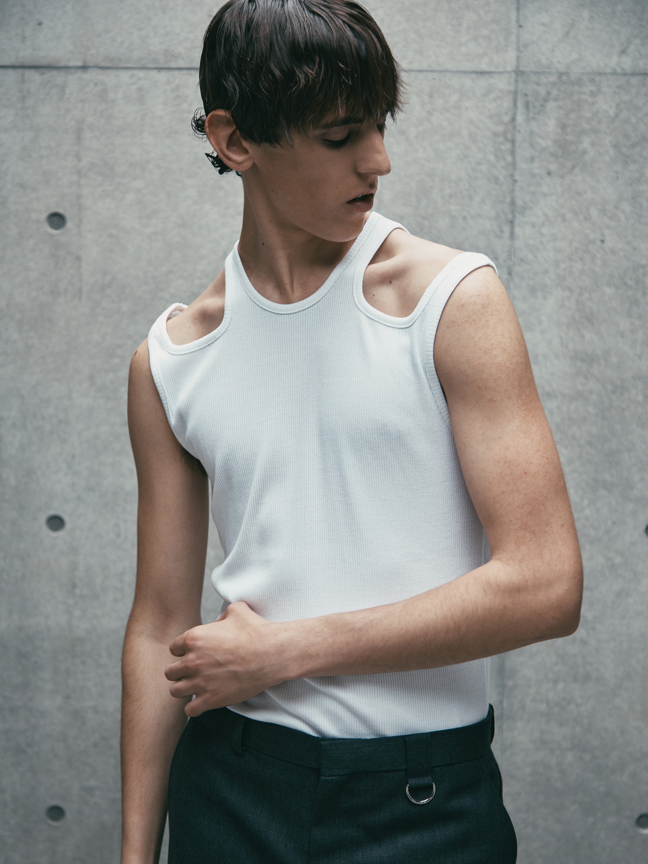Hollowed Out Rib Tank-Top