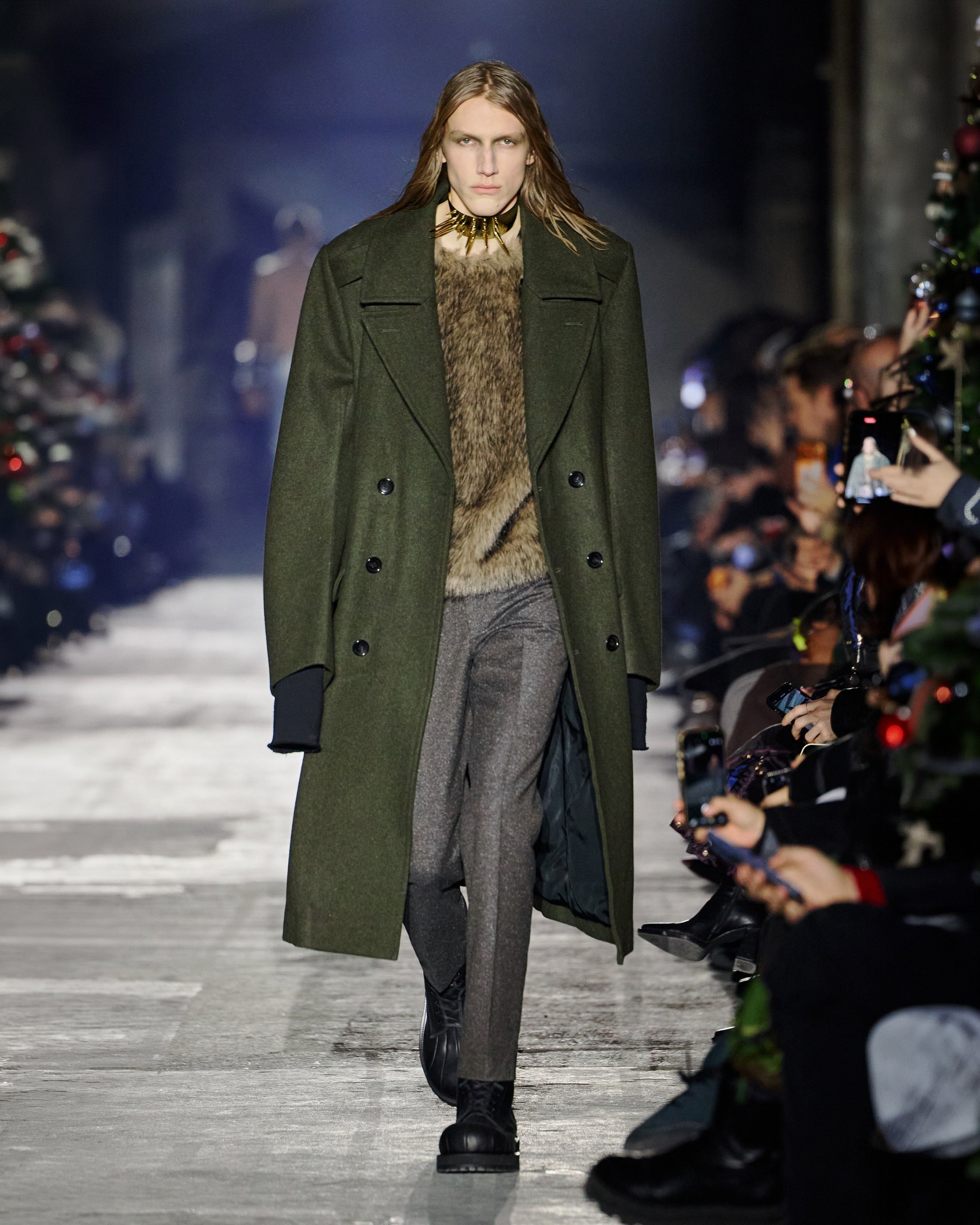 HEAVY MELTON DOUBLE BREASTED MILITARY COAT