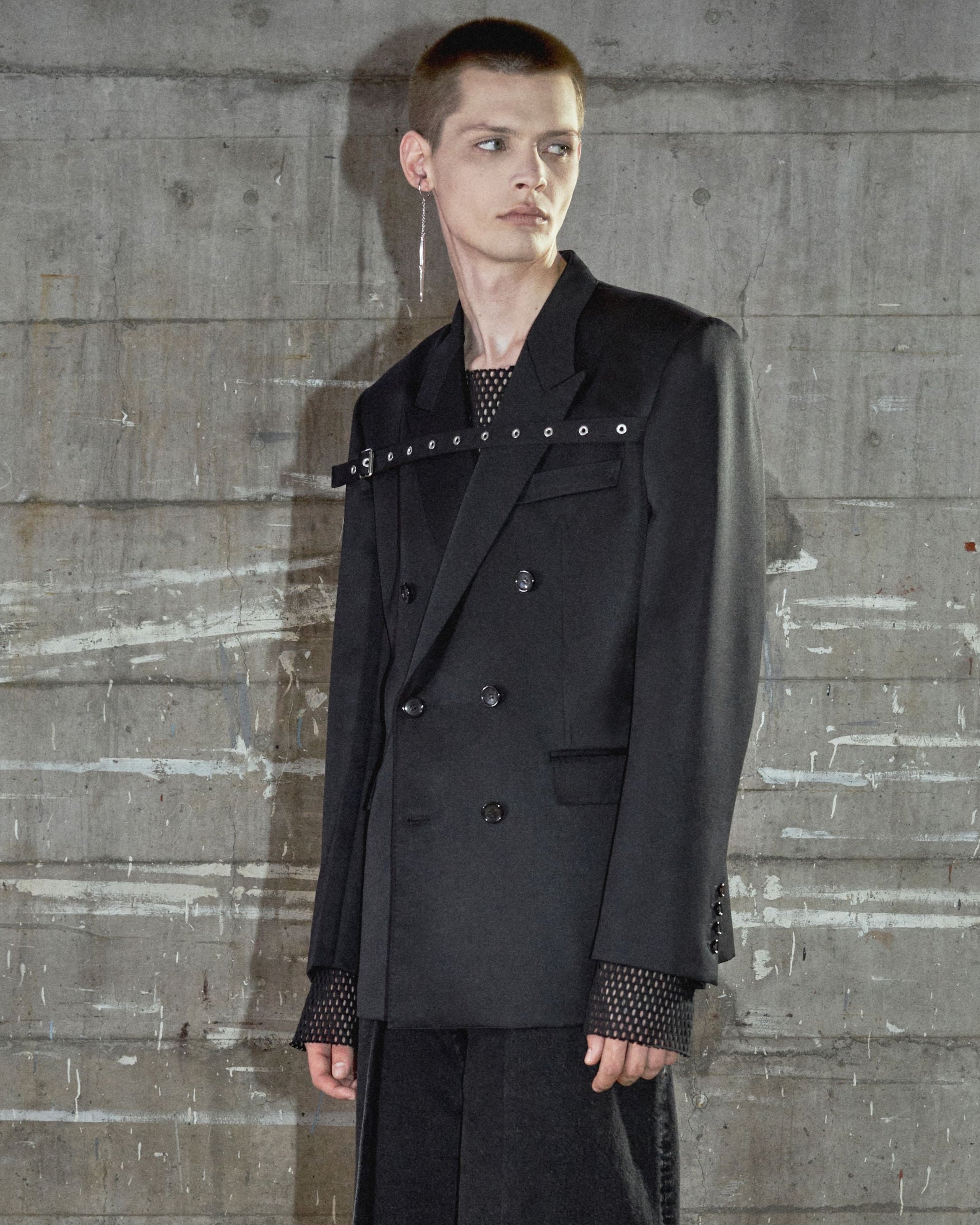 WOOL GABARDINE FRONT STRAP DOUBLE BREASTED JACKET