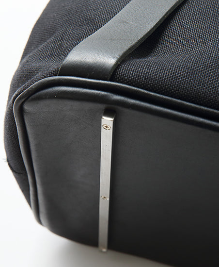 CANVAS TRAVELING BAG