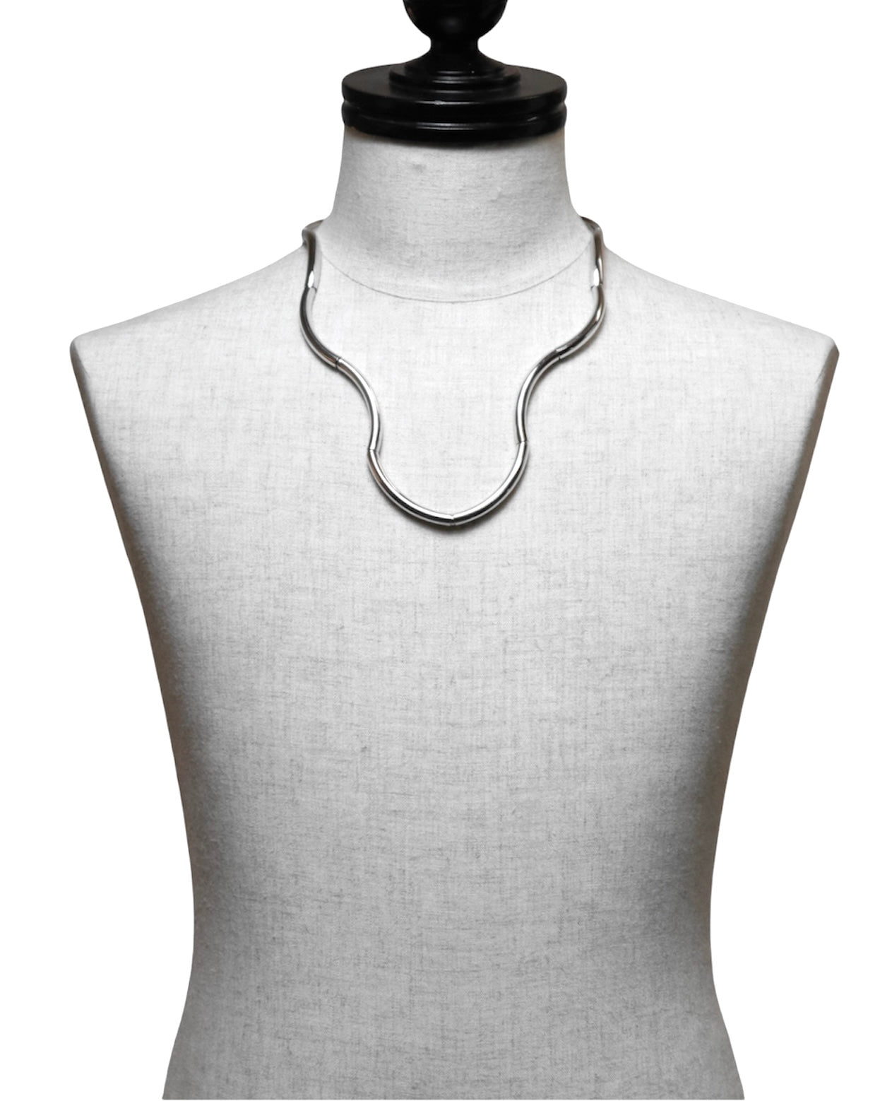 MACARONI NECKLACE