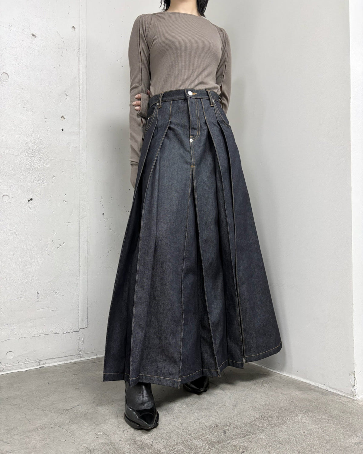 RIGID DENIM HAKAMA SKIRT