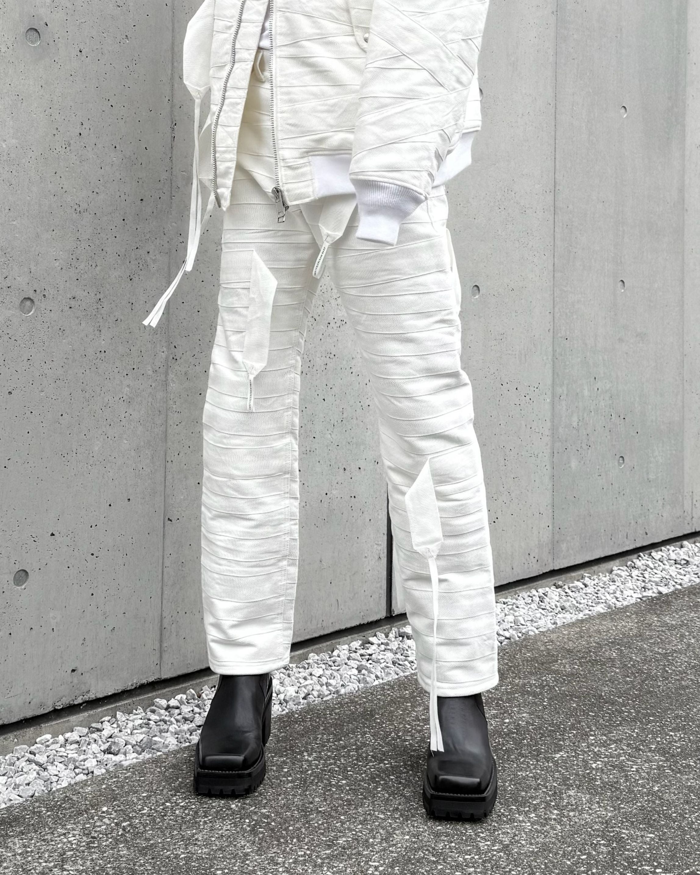 BANDAGED PANTS