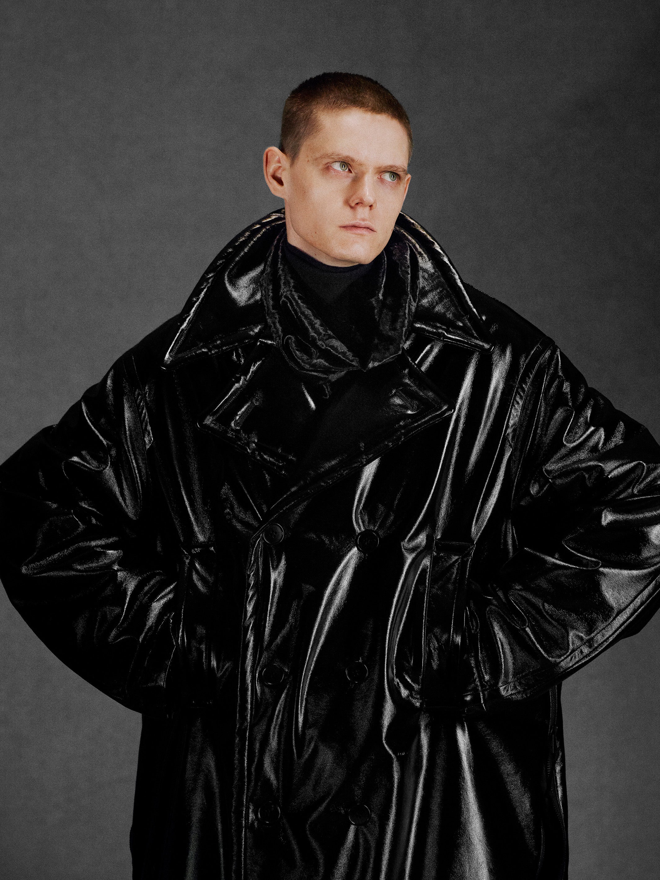 PATENT DOUBLE BREASTED PADDED COAT