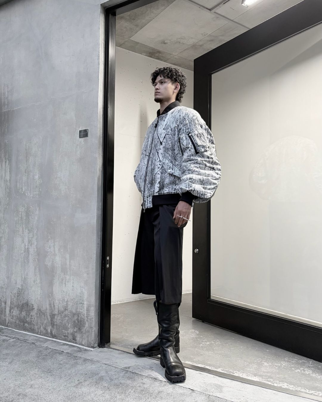 TREE CAMO MASSIVE ROUNDED SLEEVE BOMBER JACKET
