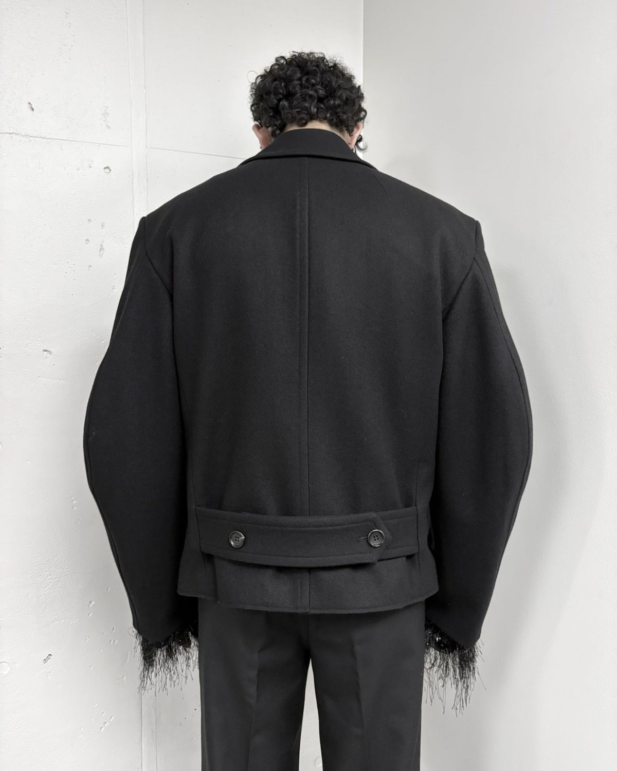 HEAVY MELTON MASSIVE ROUNDED SLEEVE PEA JACKET