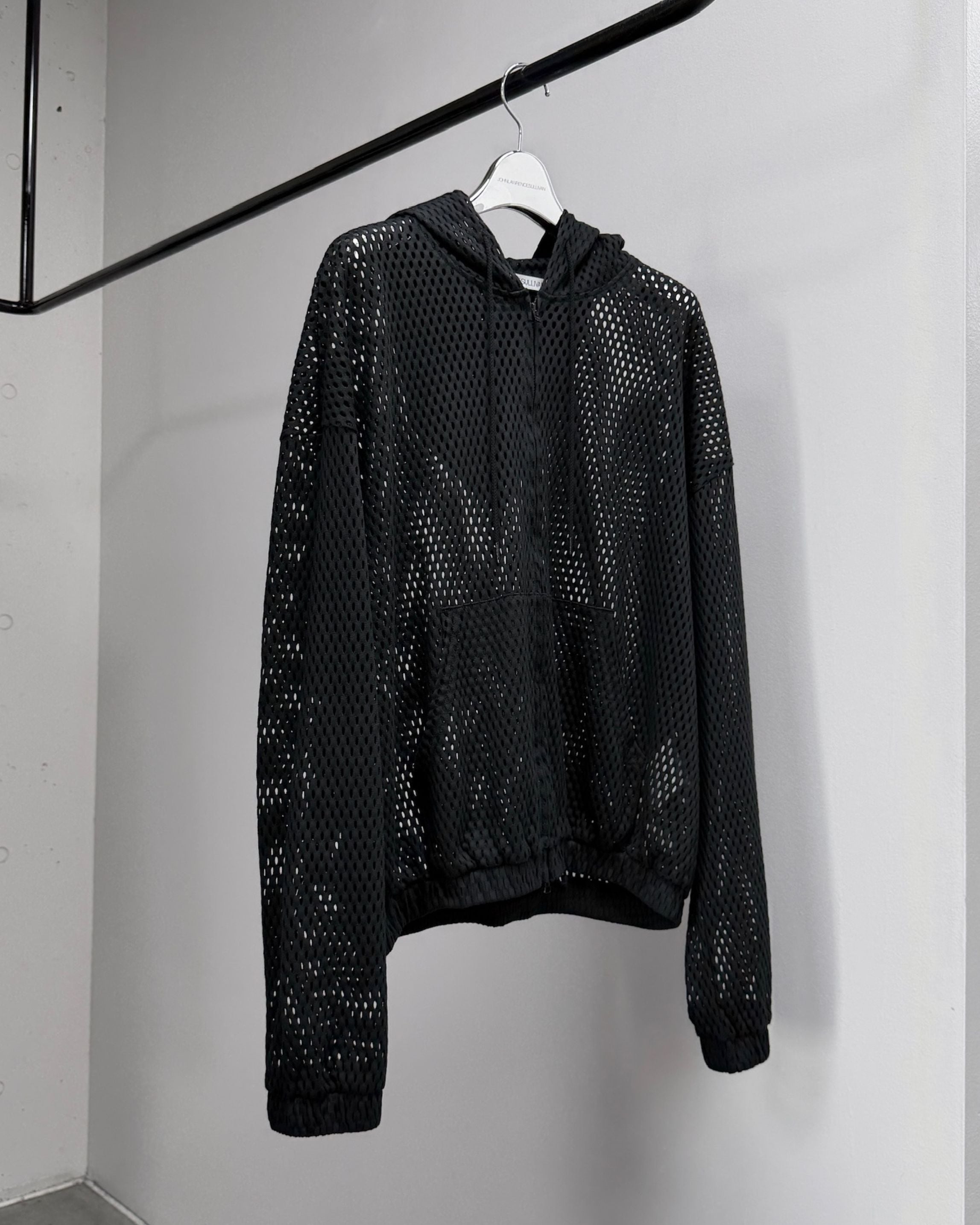 MENS TOPS