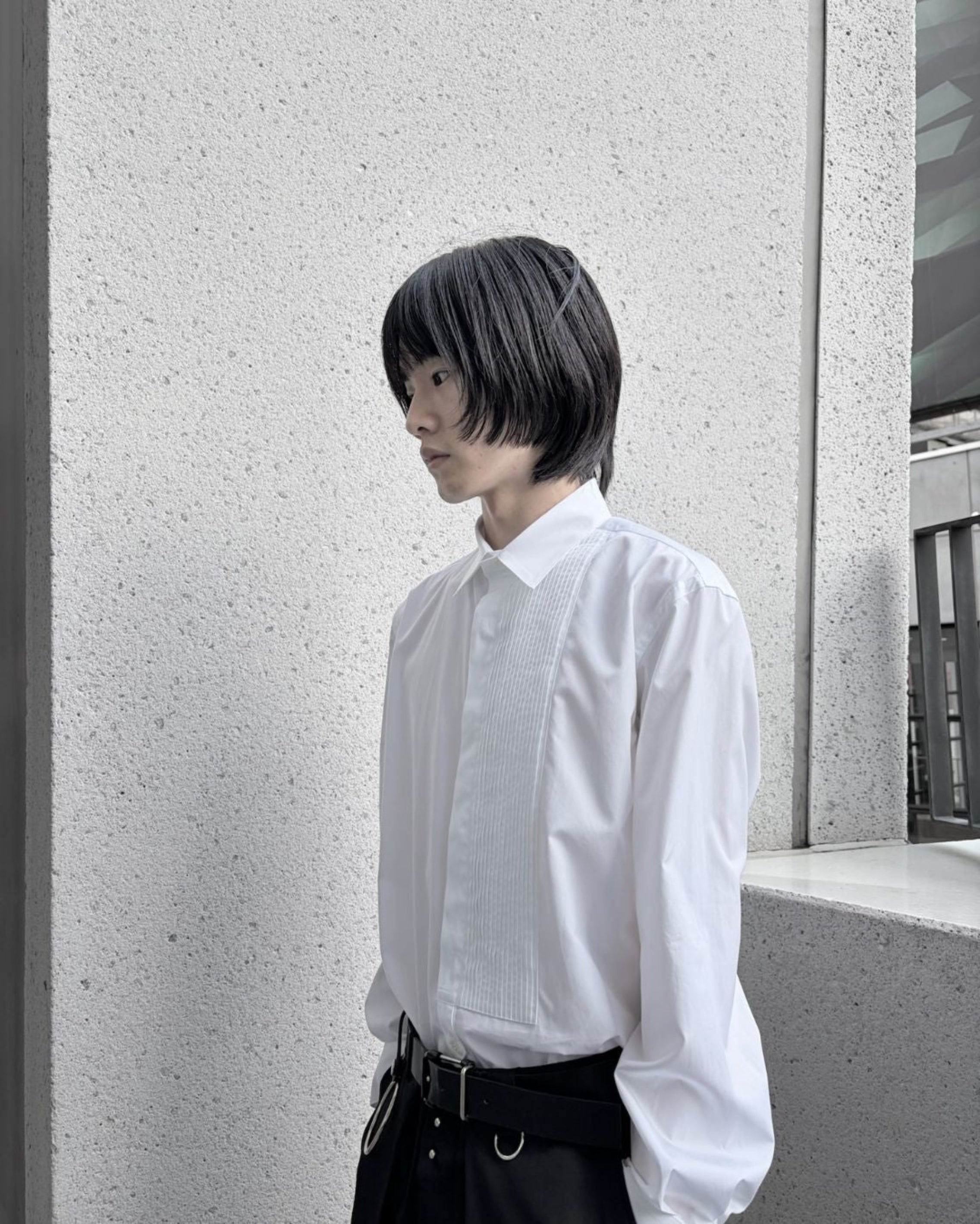 BROADCLOTH PIN TUCK SHIRT