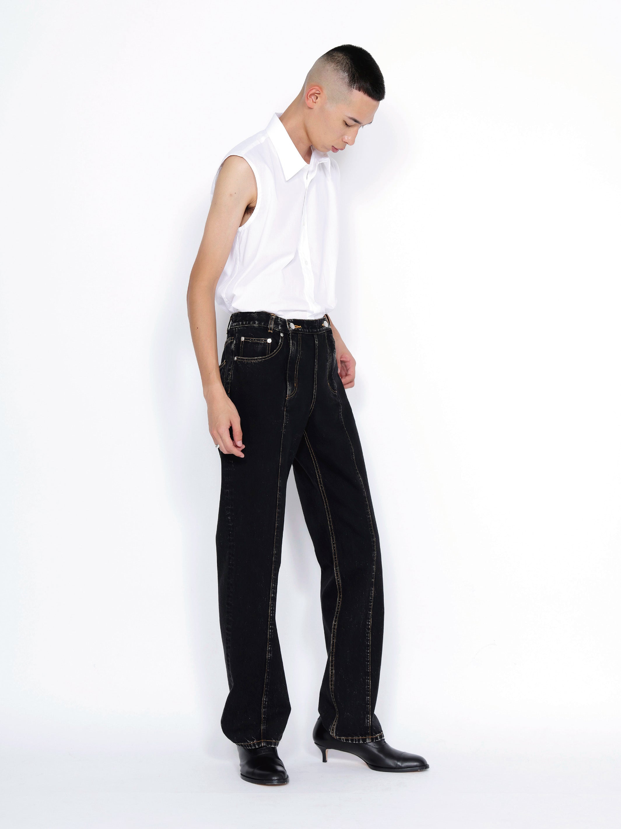TAKATO着用JOHNLAWRENCESULLIVAN WideTrouser
