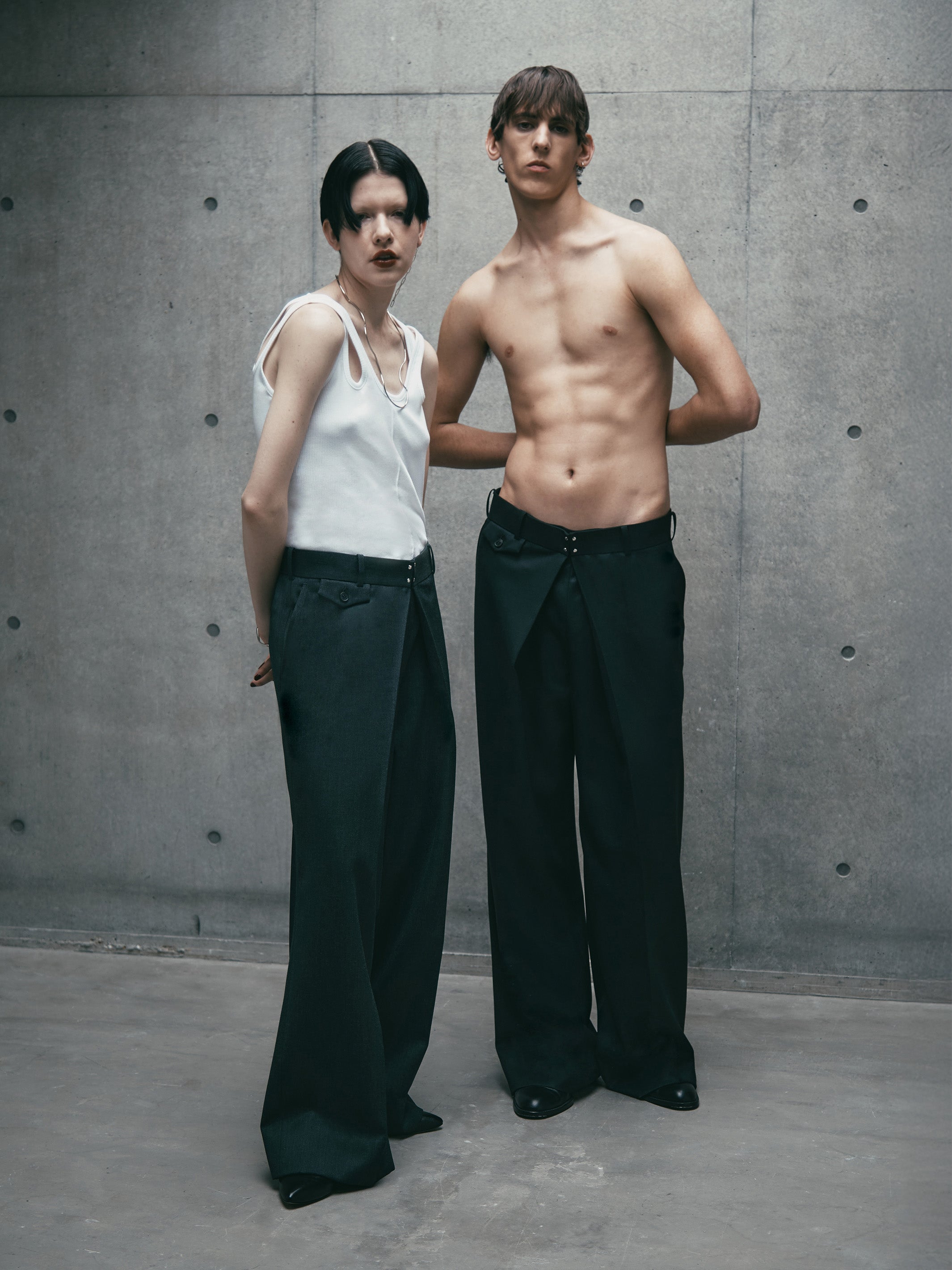 WOOL GABARDINE FOLDED WIDE TROUSERS
