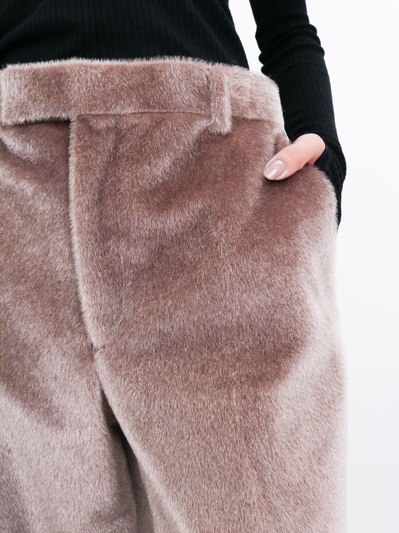 SHAGGY WIDE TROUSERS