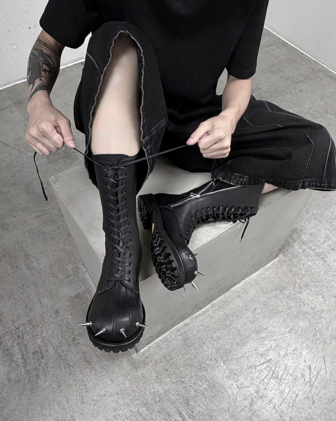 MENS SHOES
