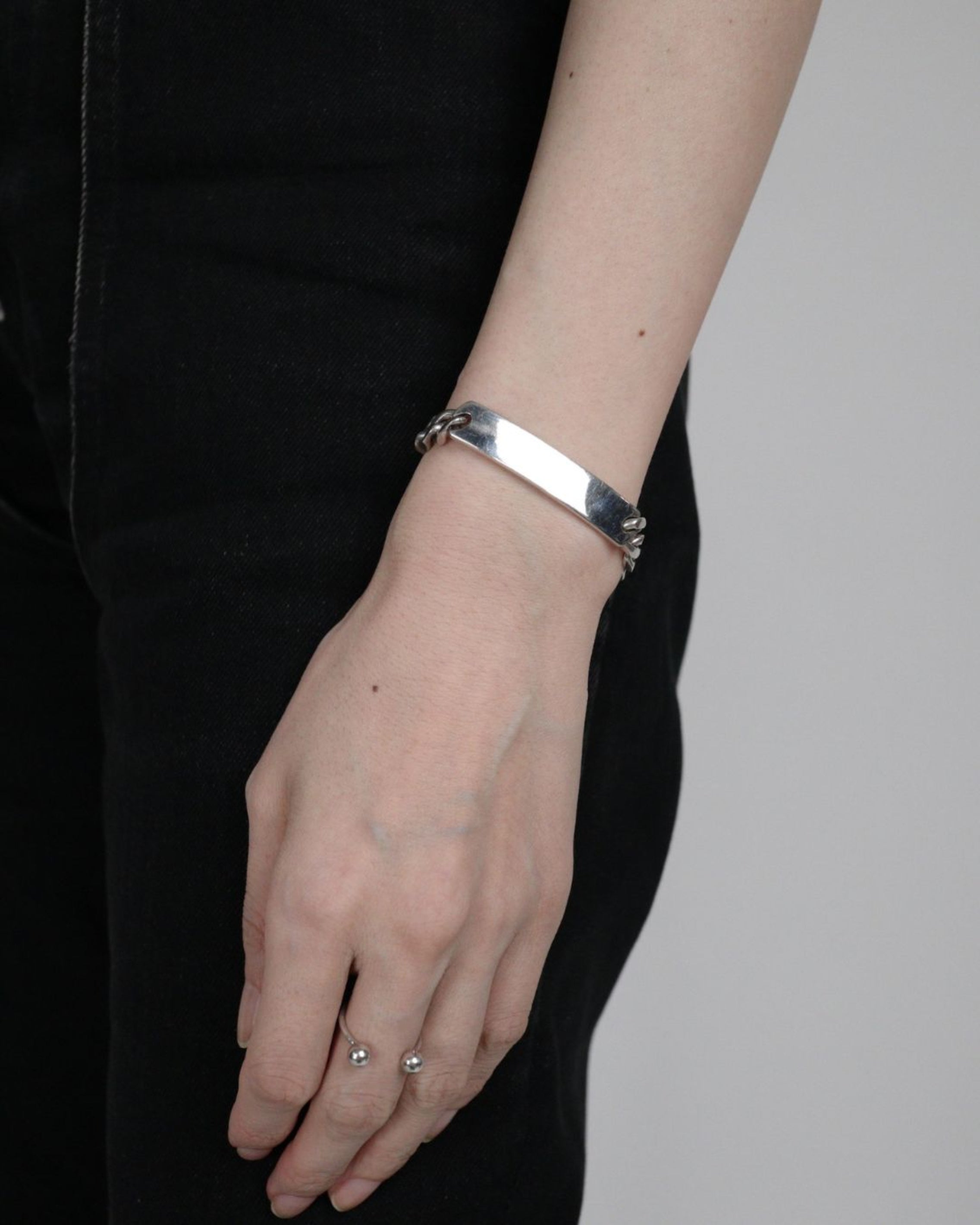 CURB CHAIN BRACELET