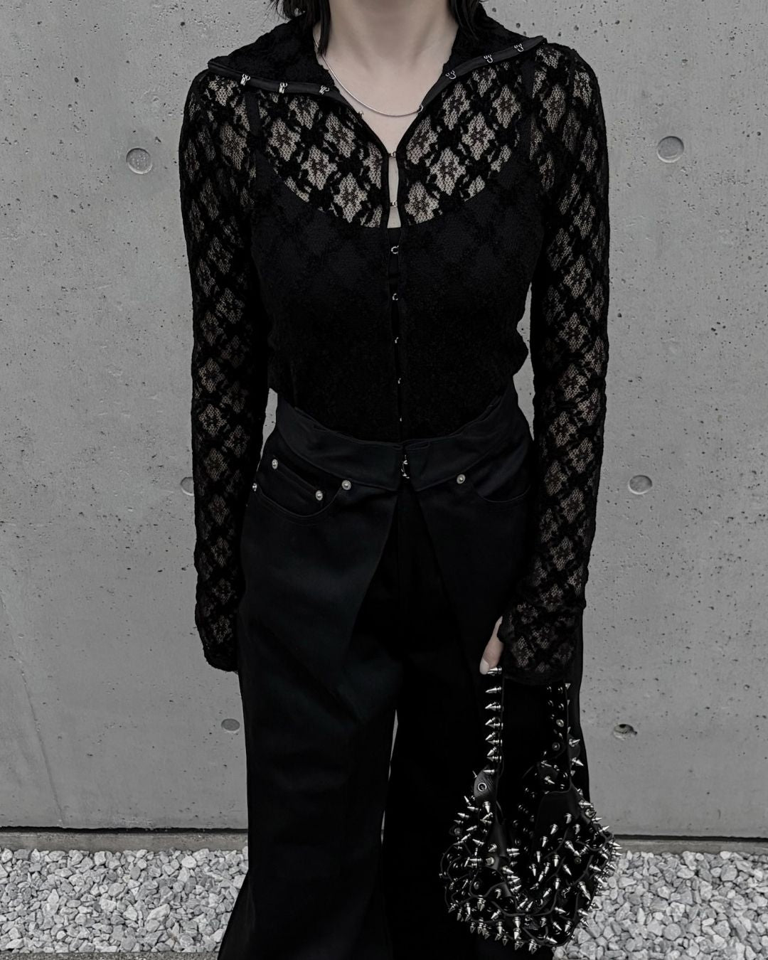 LACE HI NECK TOP