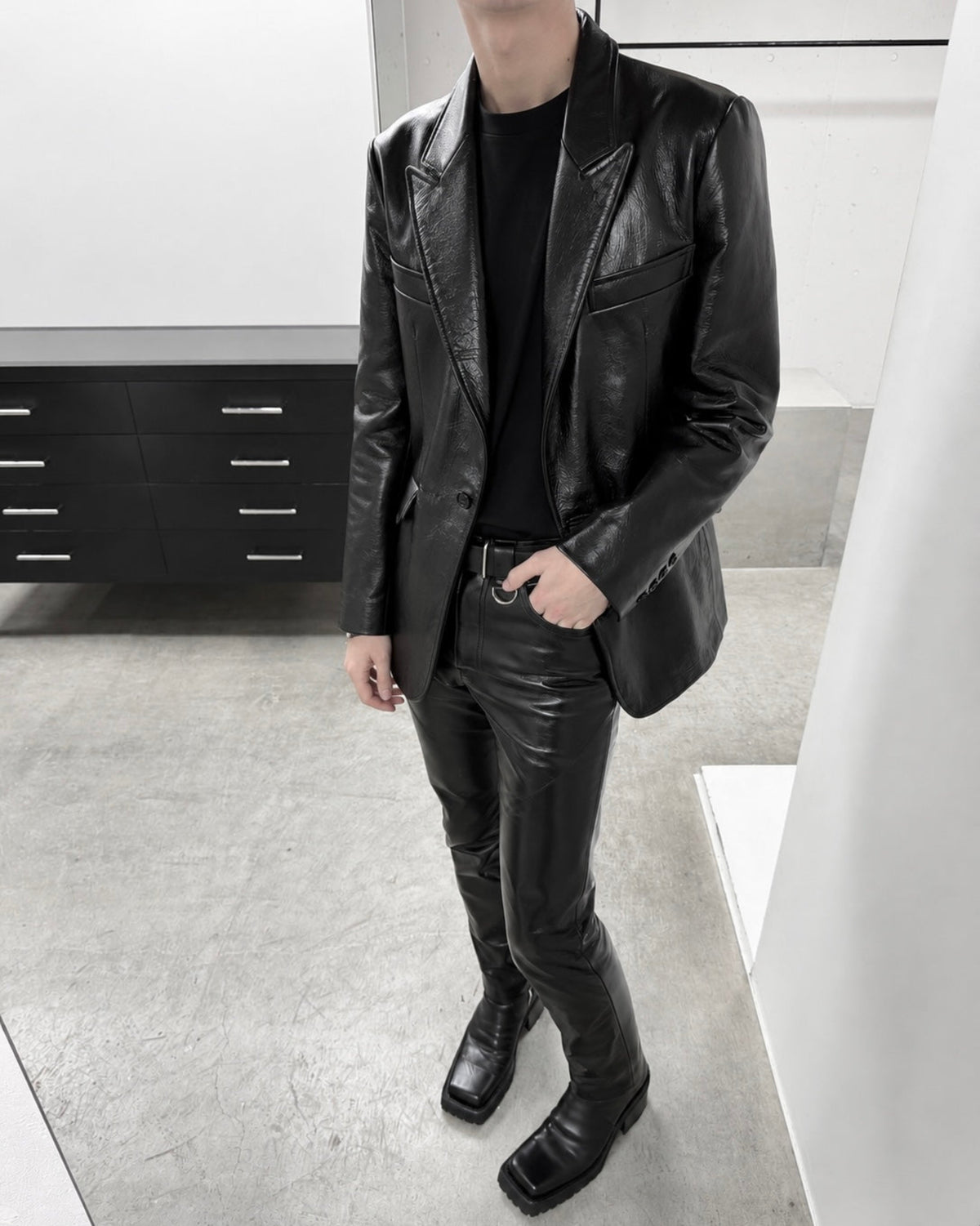 LEATHER SINGLE BREASTED JACKET