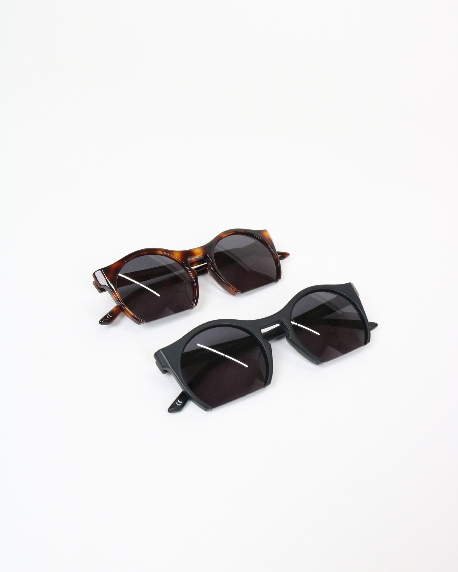 Glasses "a.D.S.R."