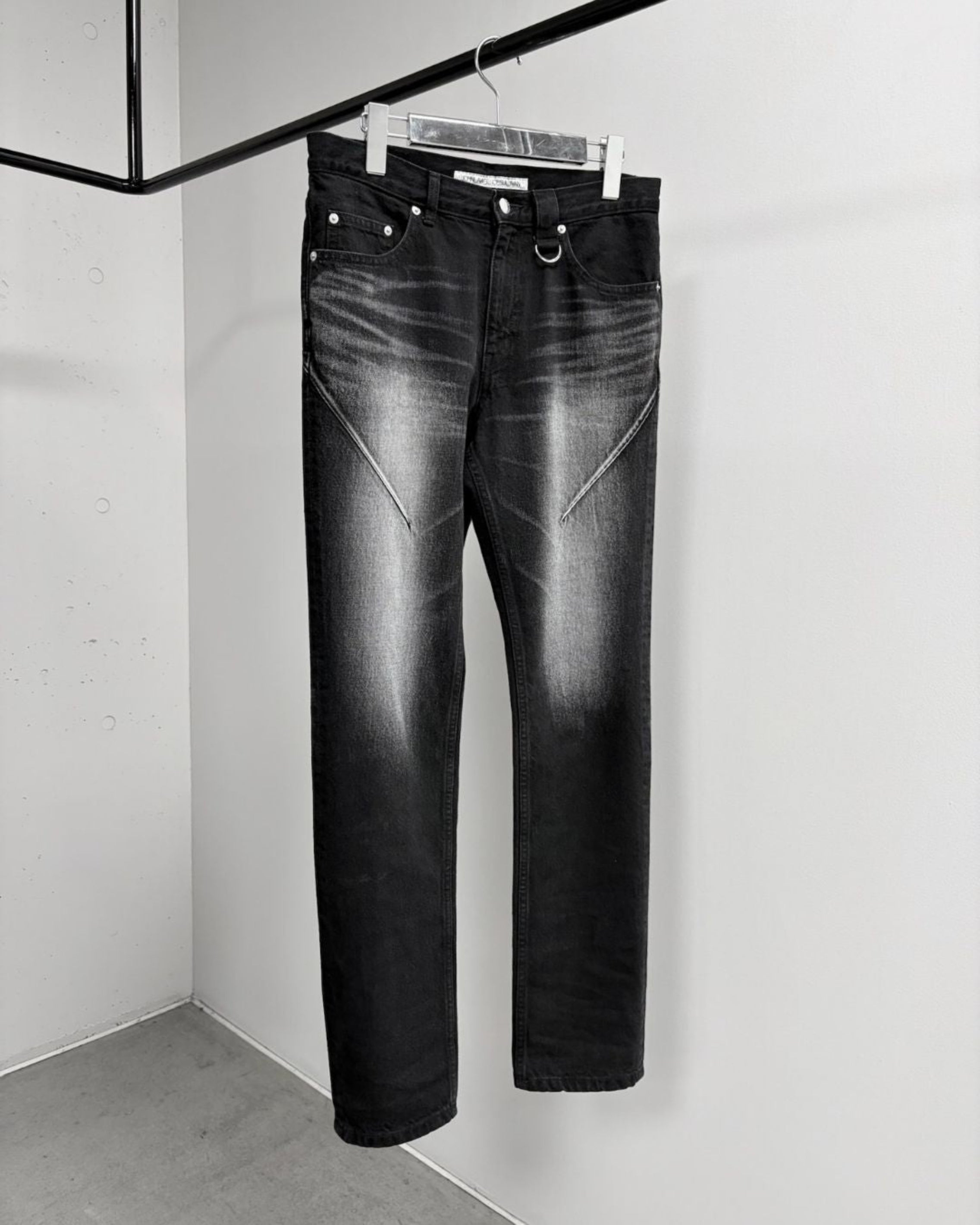 WASHED DENIM SKINNY PANTS