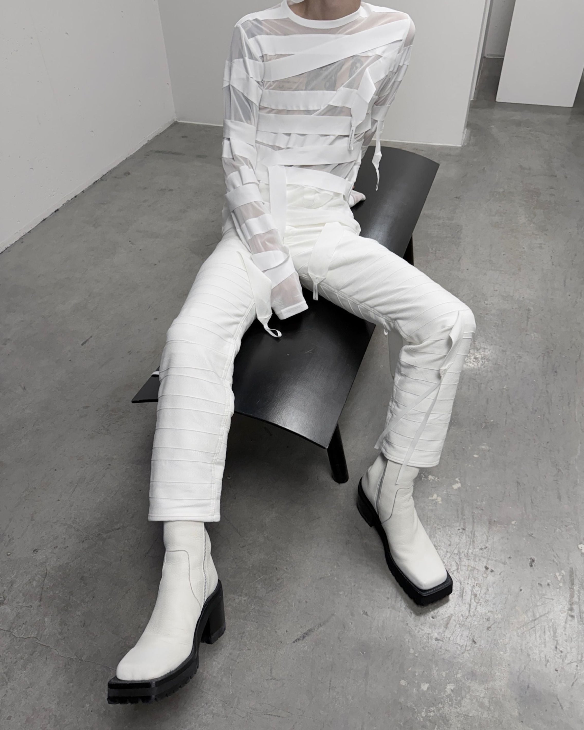 BANDAGED PANTS