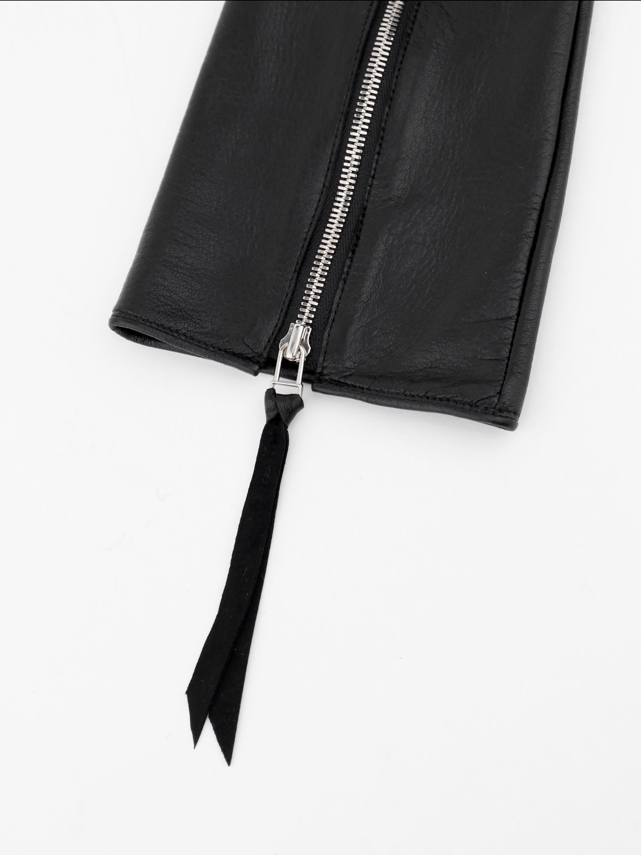 LEATHER GLOVES