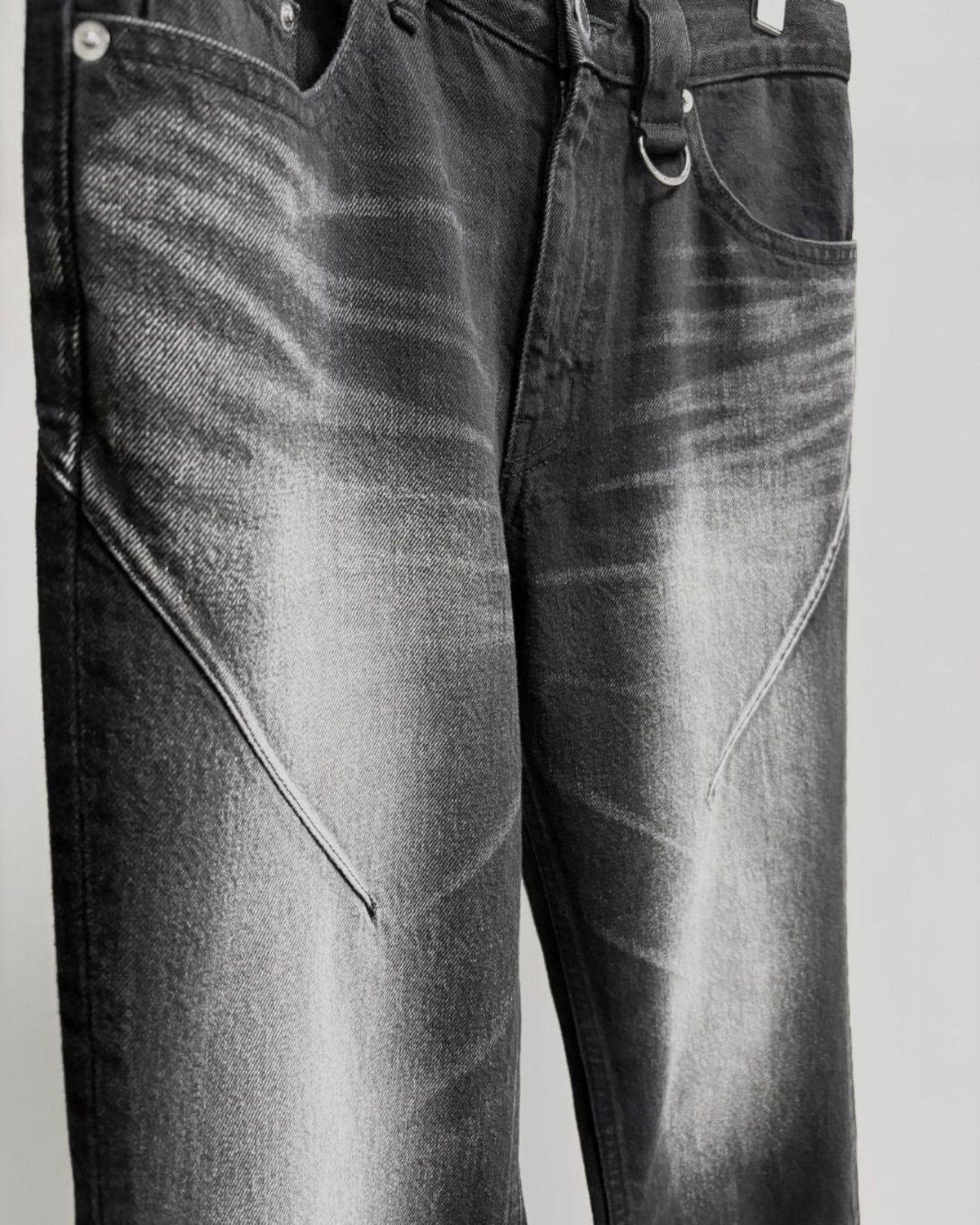 WASHED DENIM SKINNY PANTS