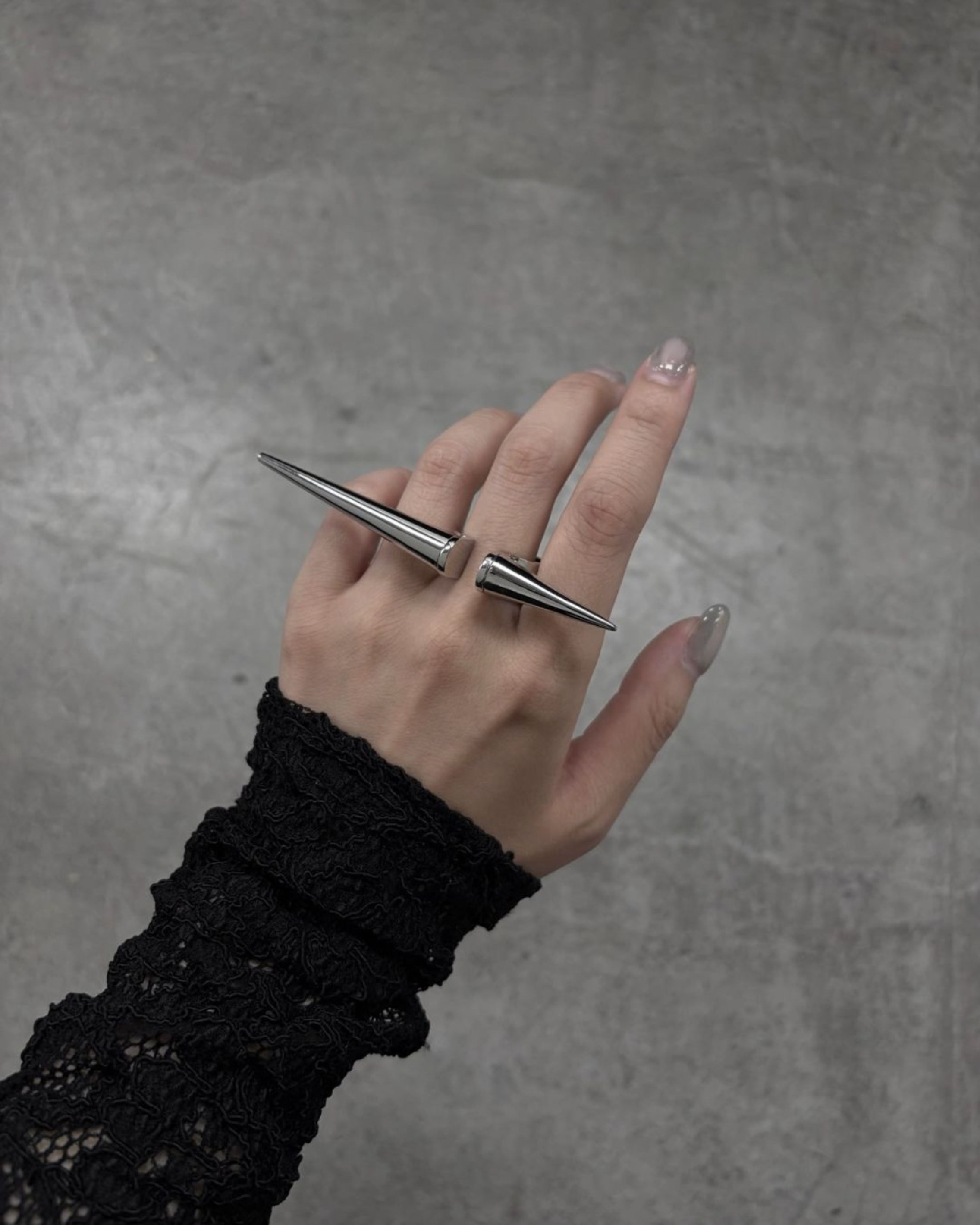 STUDDED RING (LARGE)