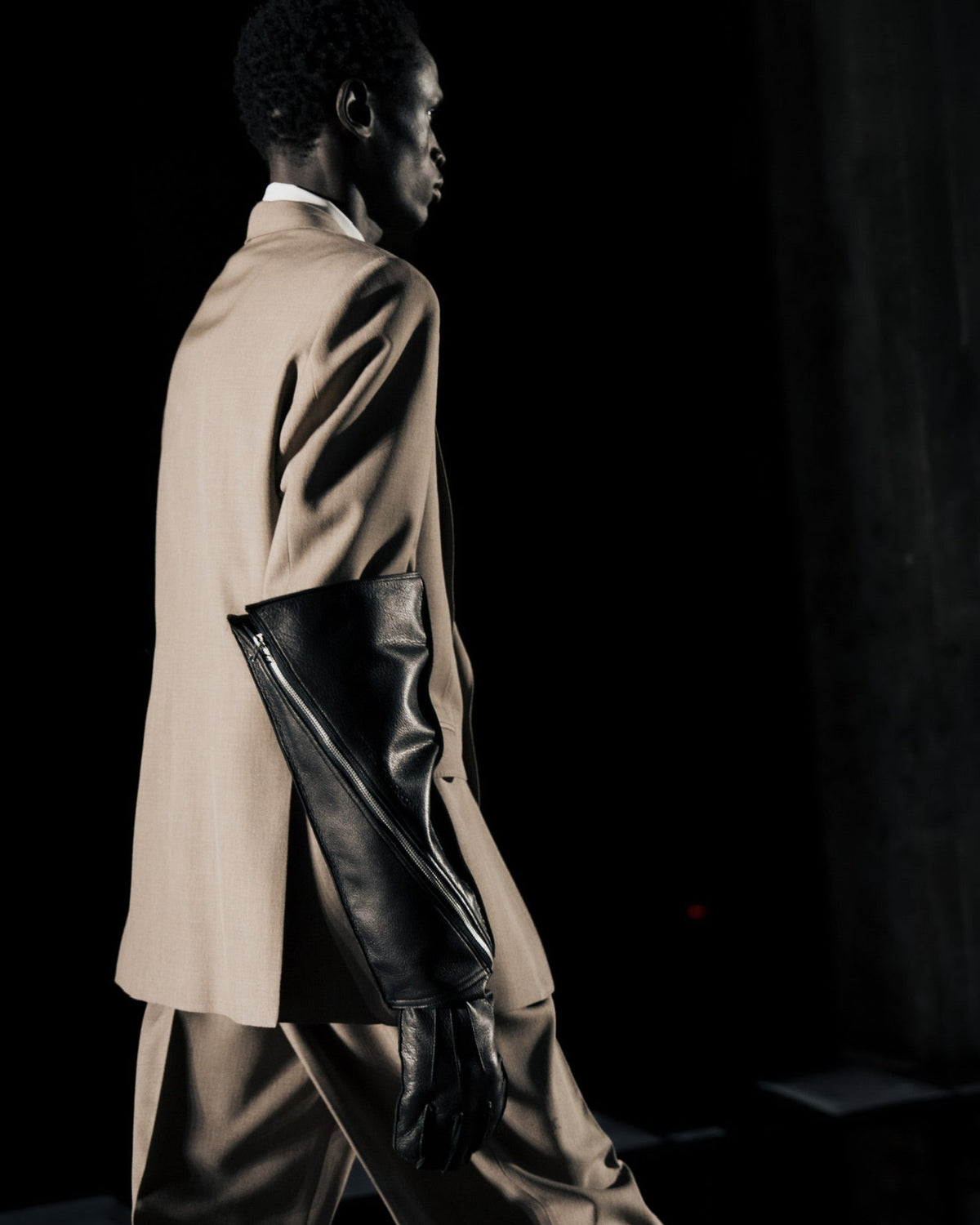 LEATHER LONG GLOVES