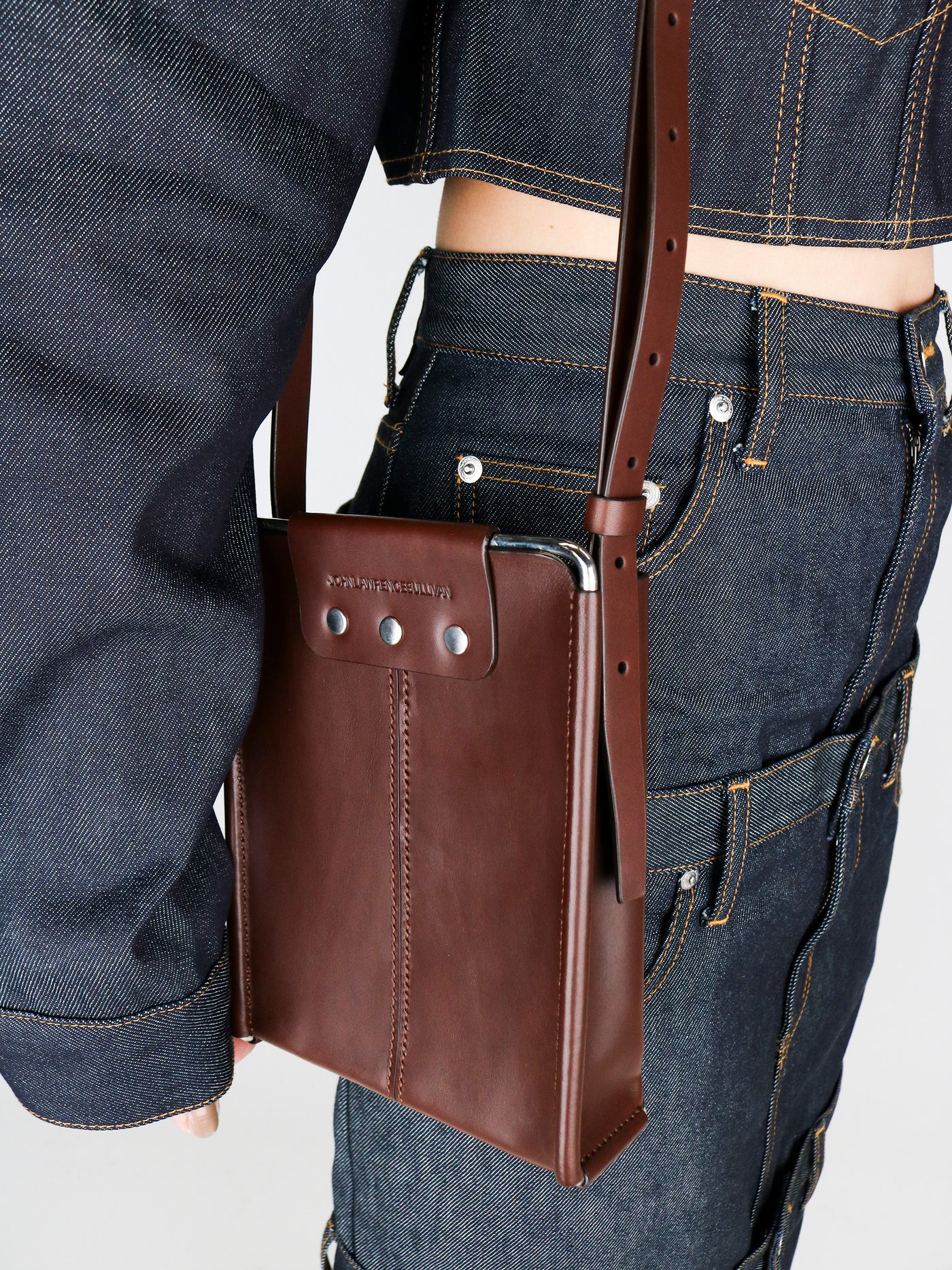 FRAME LEATHER SHOULDER BAG