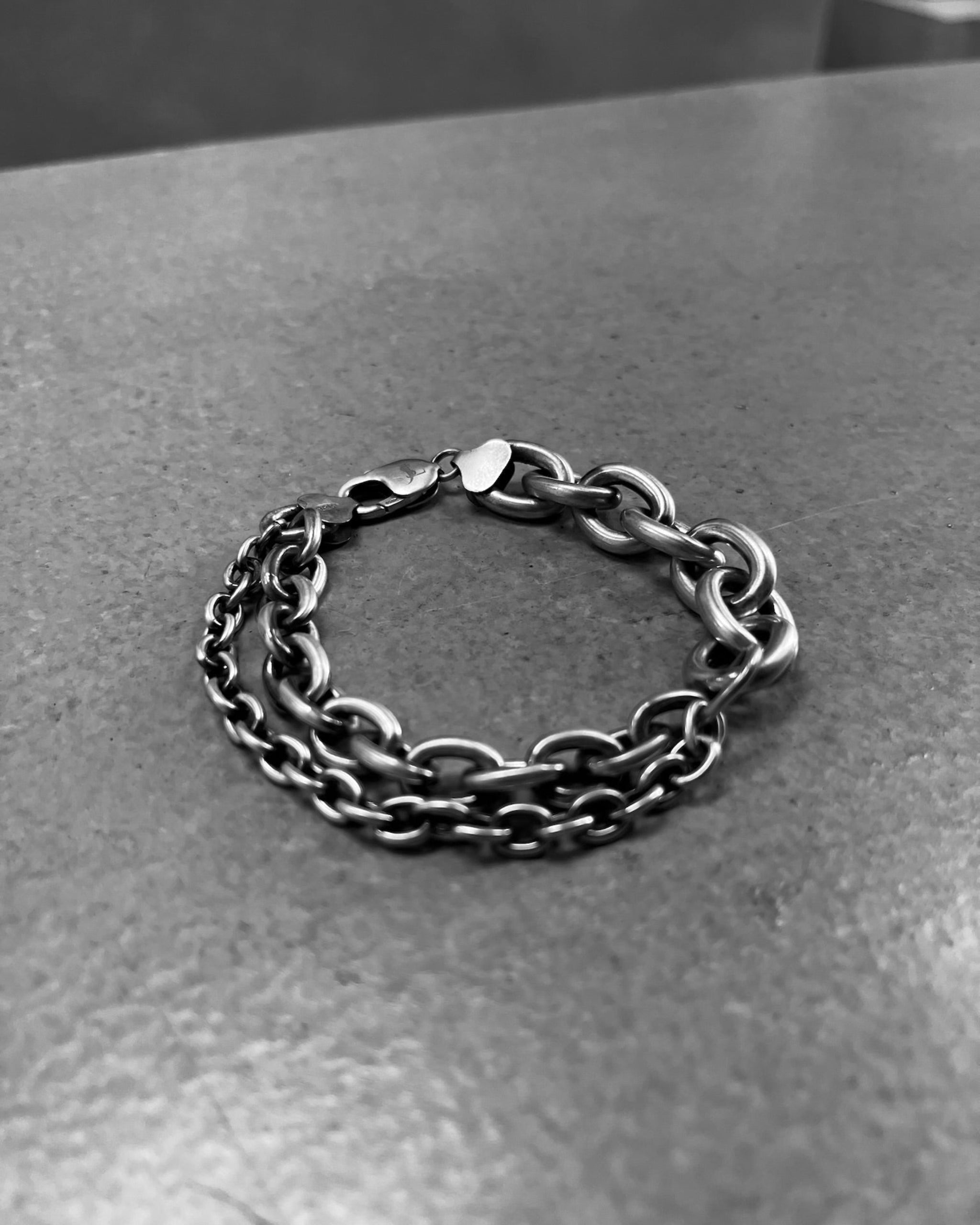 DOUBLE OVAL LINK CHAIN BRACELET