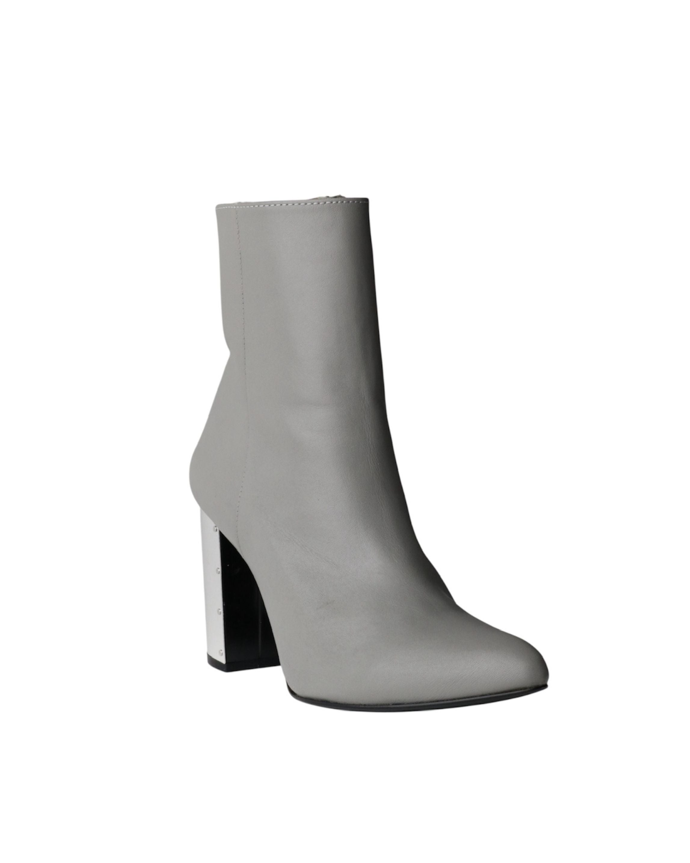 METAL HEEL LEATHER BOOTS | GREY