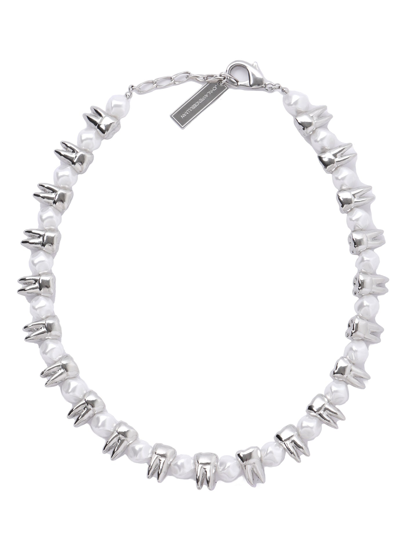 Teeth & pearl connected necklace
