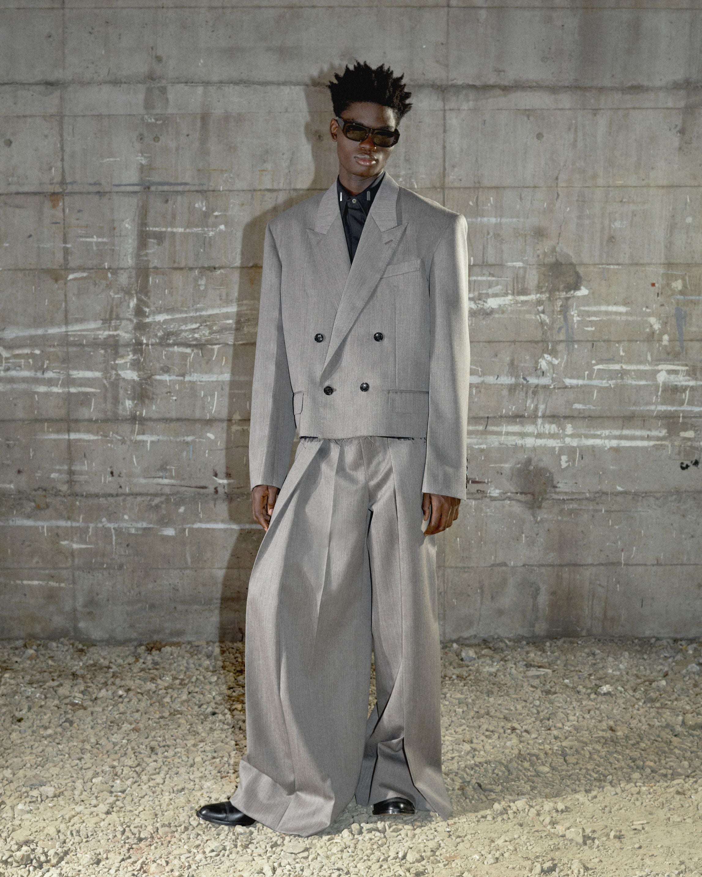 JOHN LAWRENCE SULLIVANウールギャバディントレンチトラウザー WOOL GABARDINE TUCKED WIDE TROUSERS