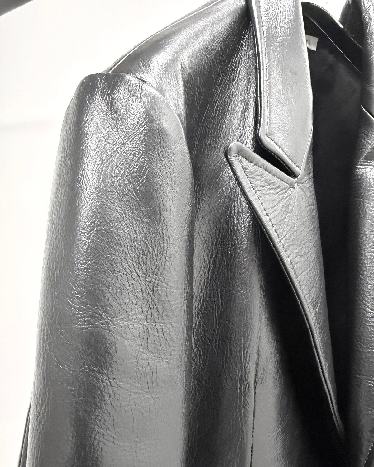 LEATHER SINGLE BREASTED JACKET