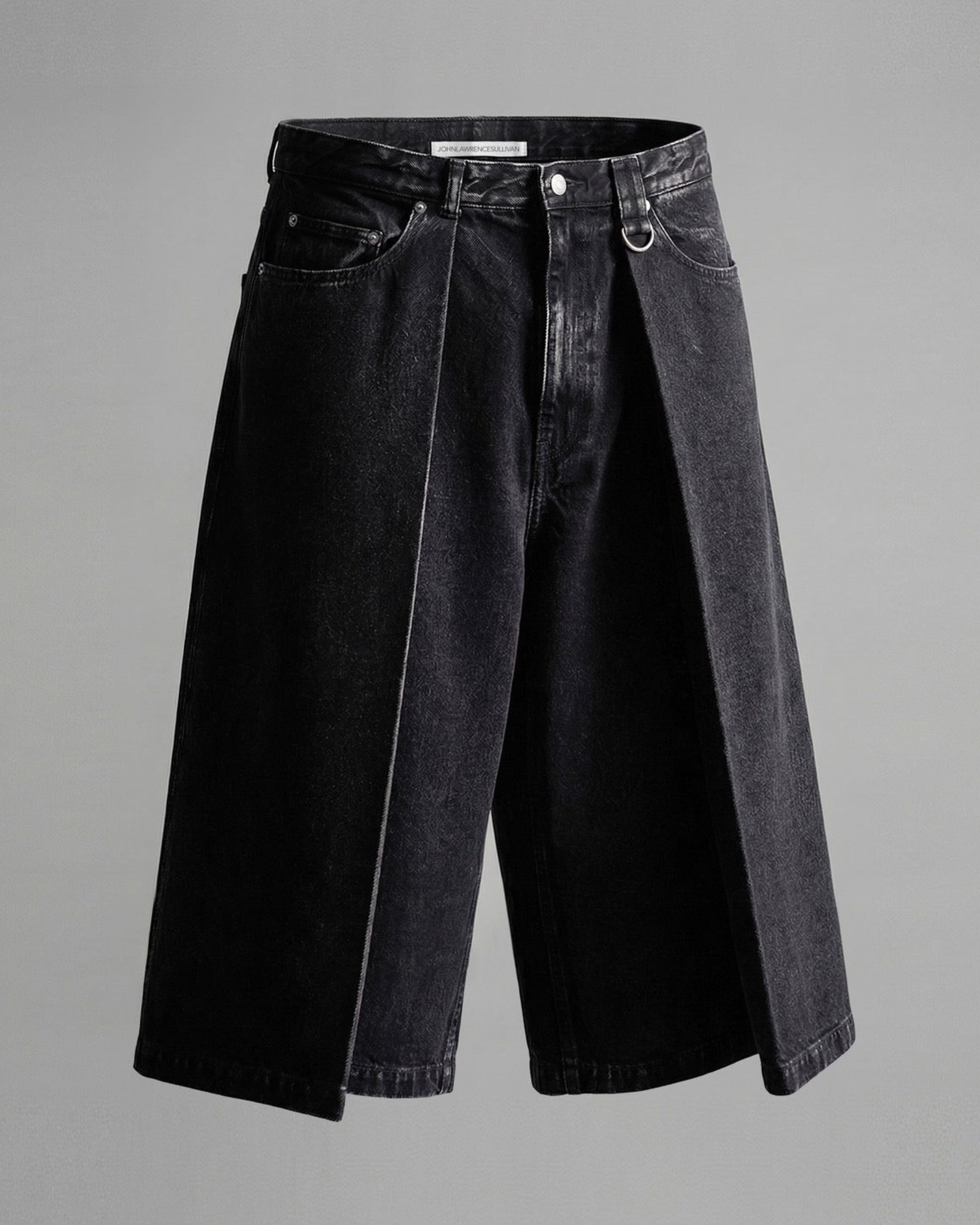 WASHED DENIM TUCKED WIDE SHORTS