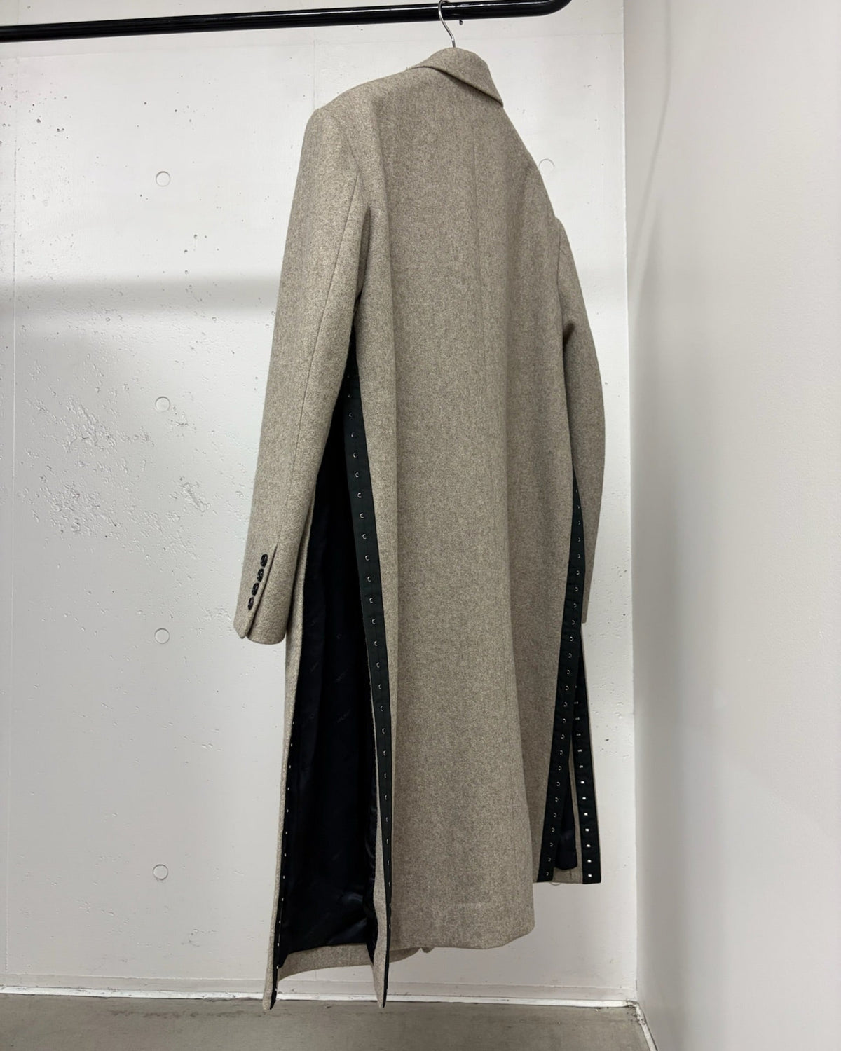 MELTON DOUBLE BREASTED CHESTERFIELD COAT
