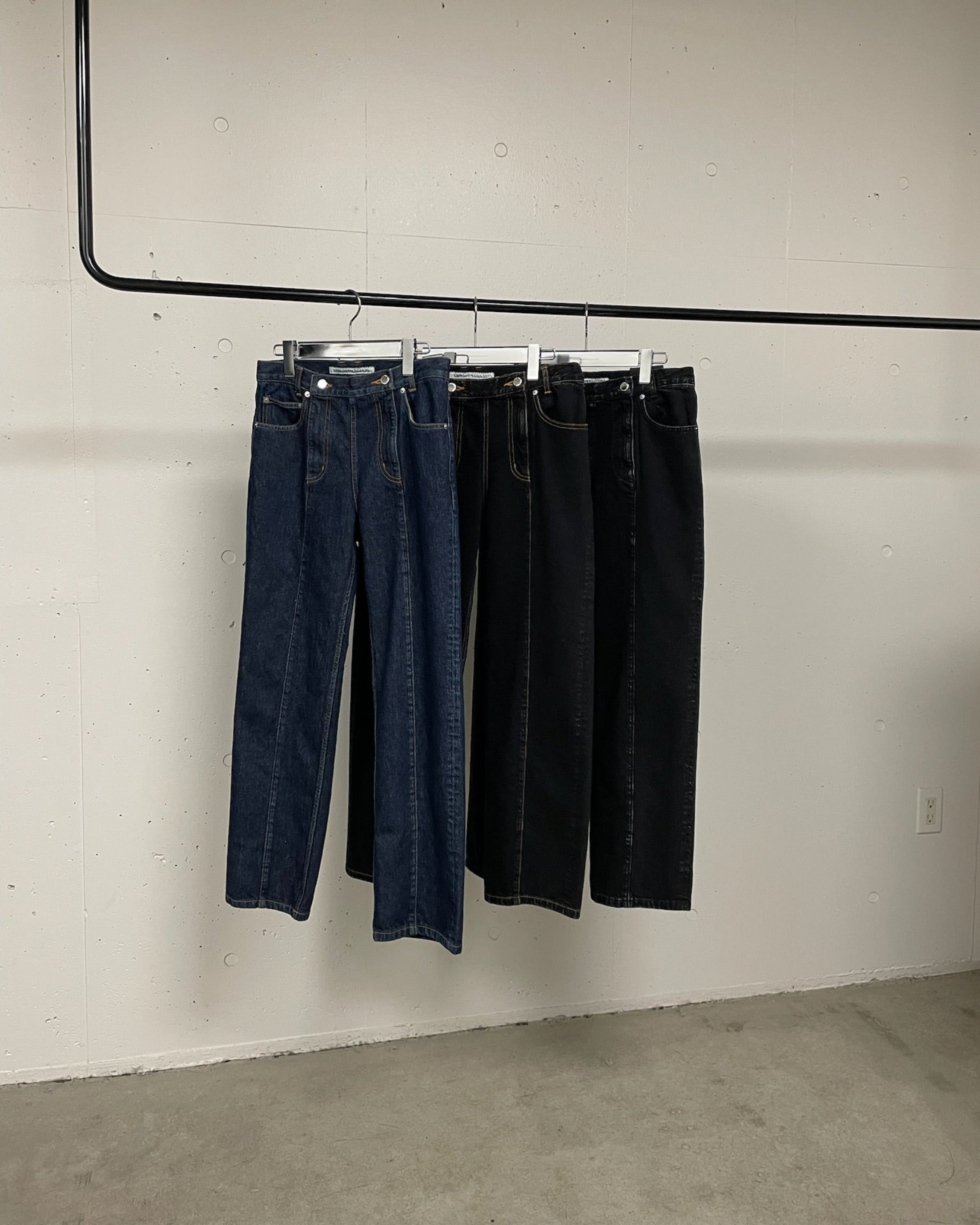 WASHED DENIM DOUBLE ZIPPERFLY PANTS