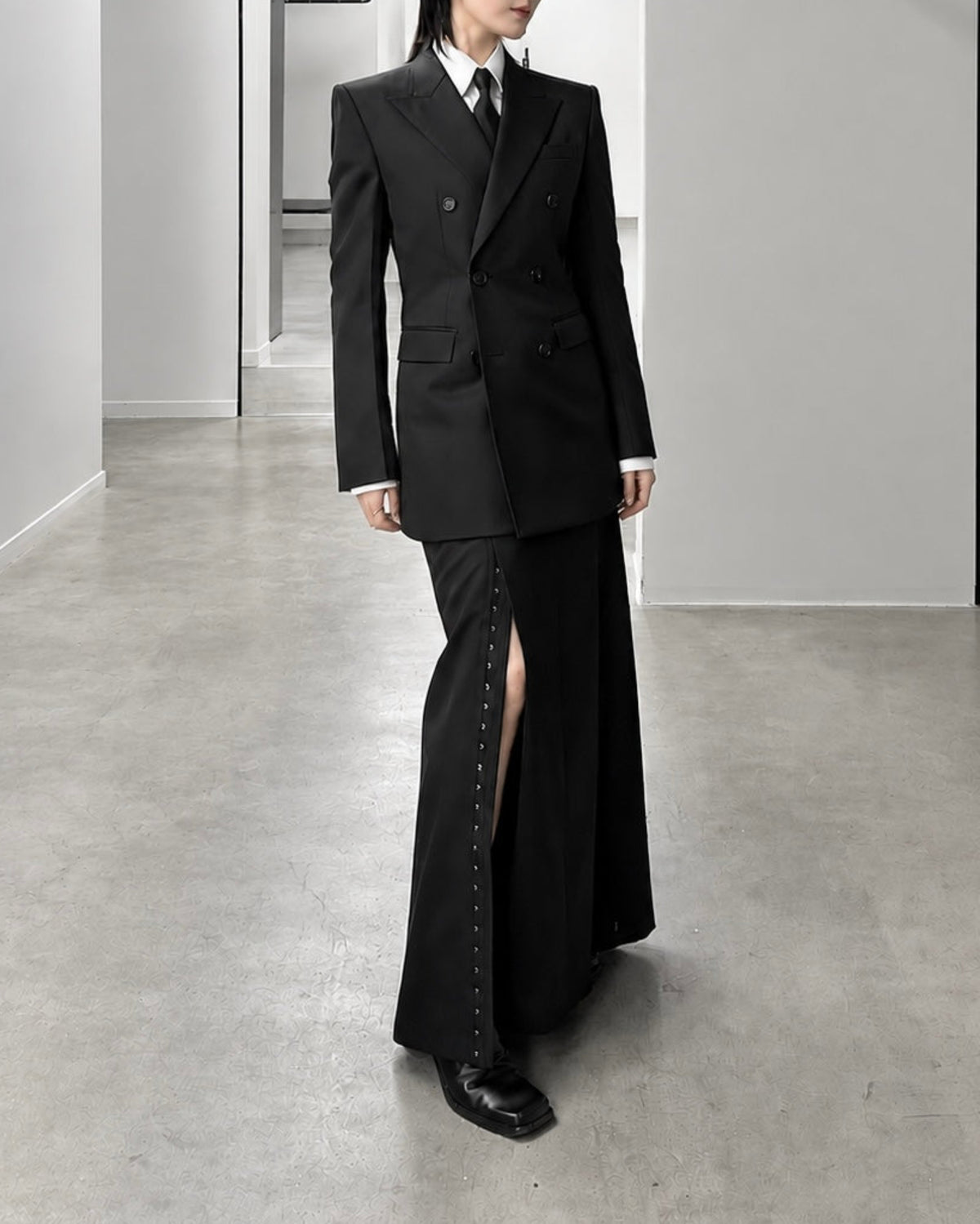 WOOL GABARDINE DOUBLE BREASTED JACKET