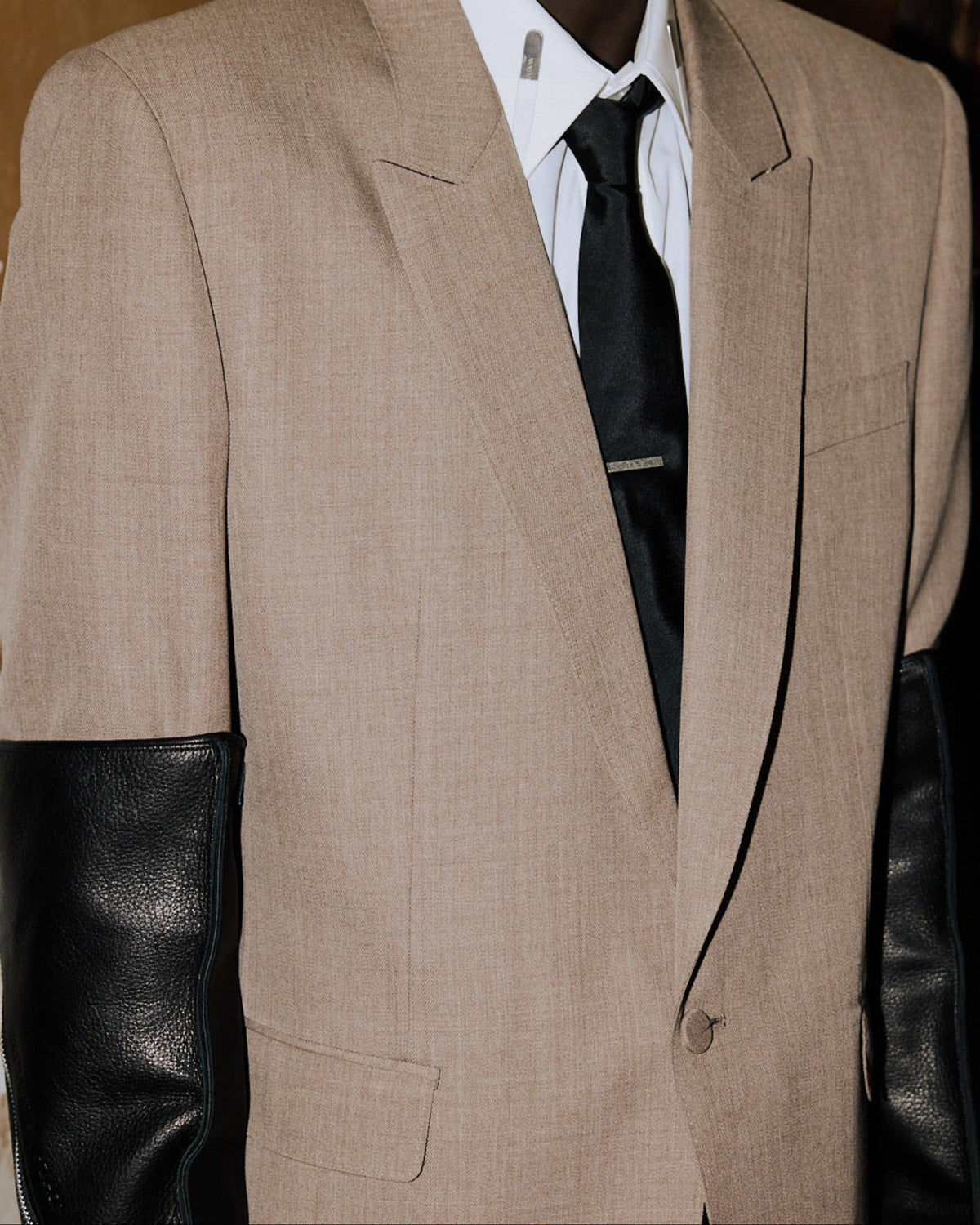 WOOL GABARDINE SINGLE-BREASTED JACKET