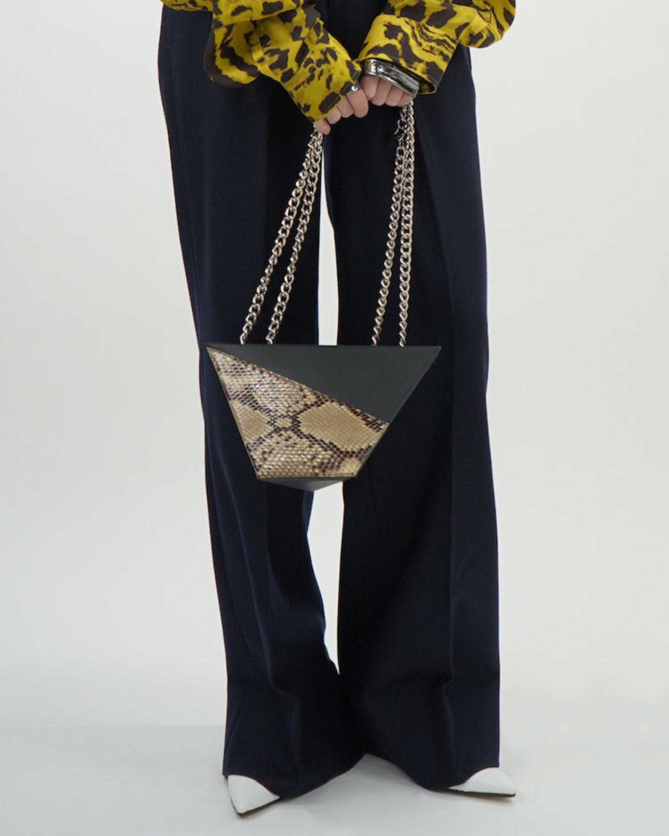 SCULPTURE BAG | PYTHON