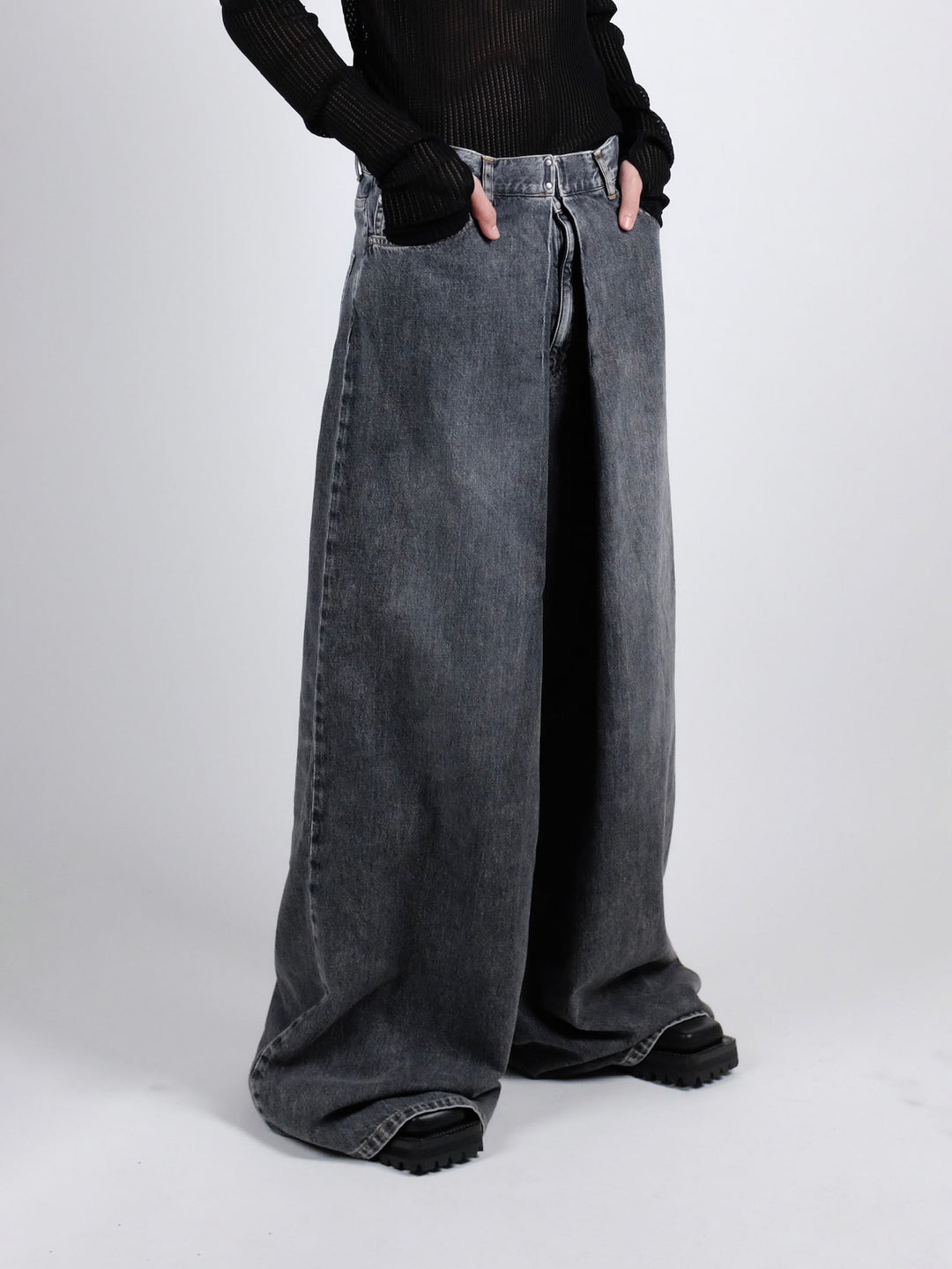 Washed denim super wide pants – JOHN LAWRENCE SULLIVAN