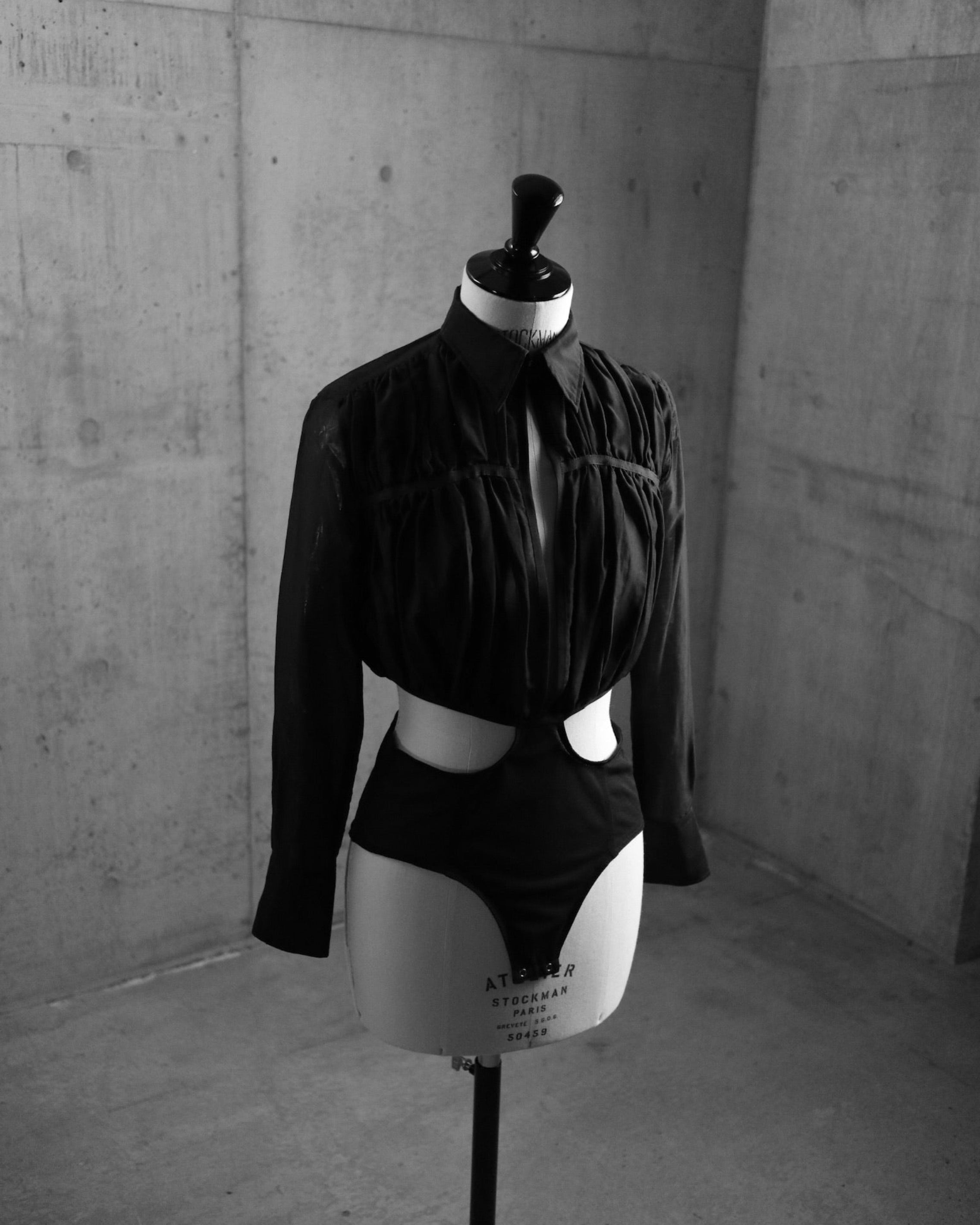 VOILE BODY SUIT GATHERED SHIRT | BLACK