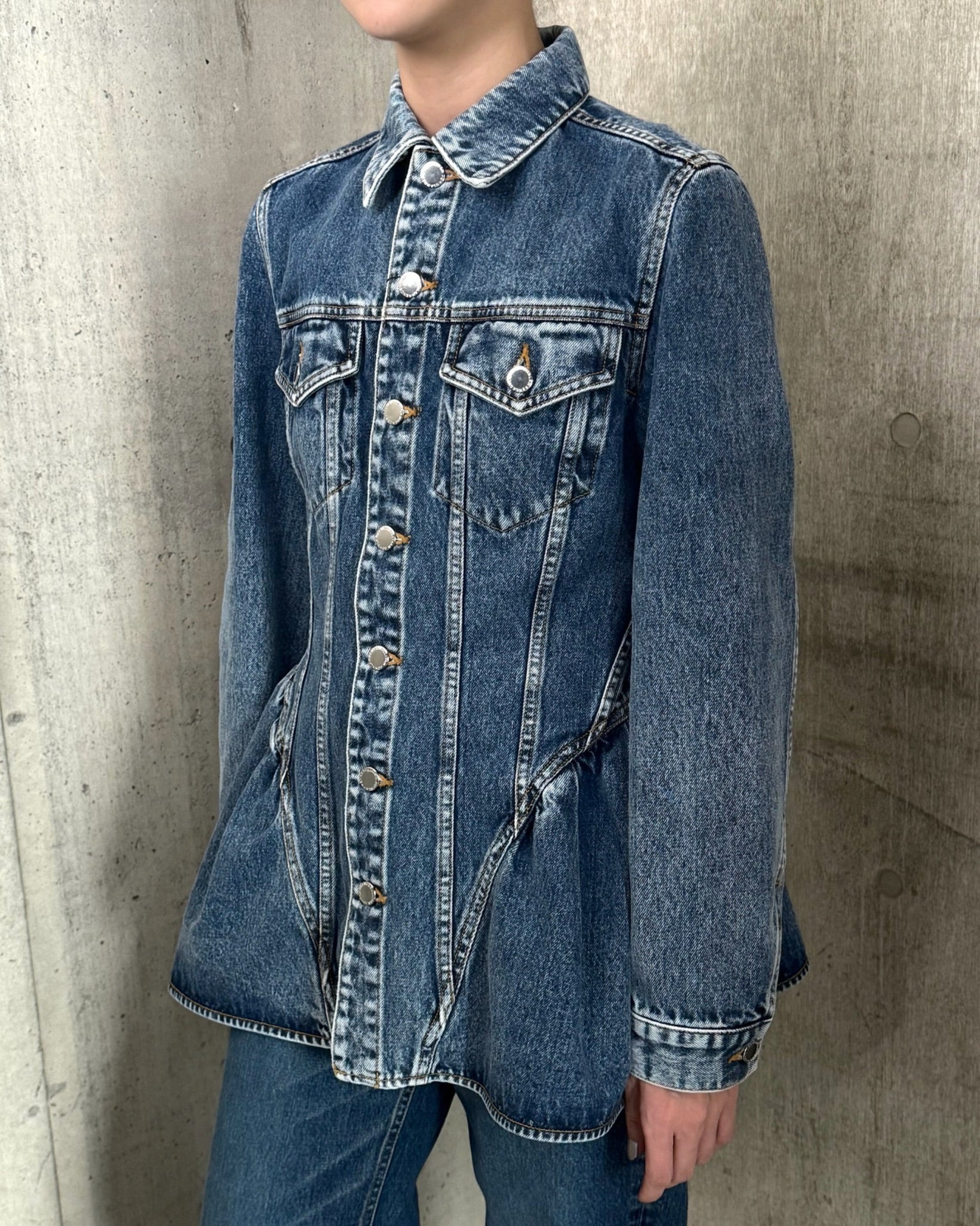 WASHED DENIM PEPLUM JACKET