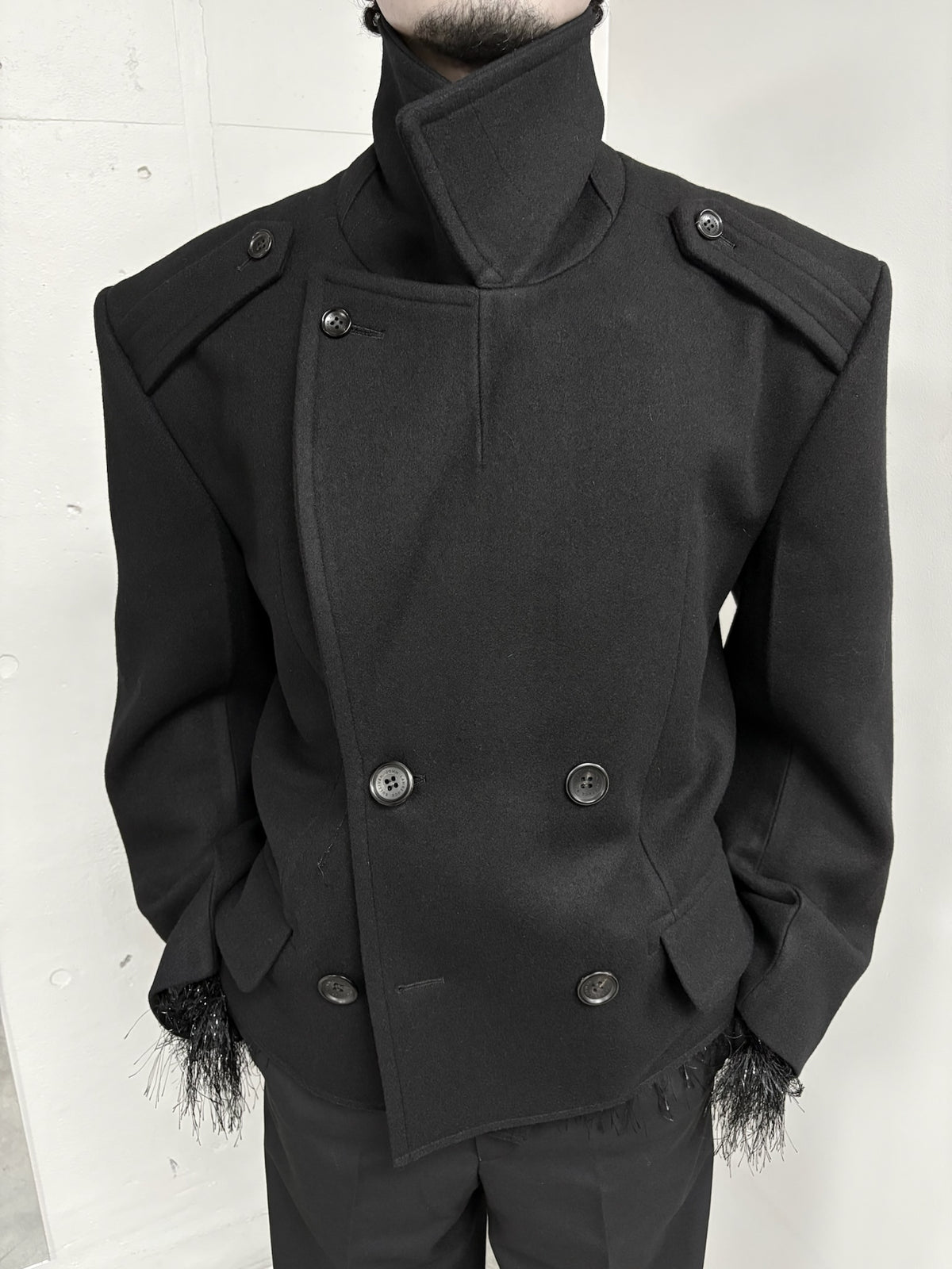 HEAVY MELTON MASSIVE ROUNDED SLEEVE PEA JACKET