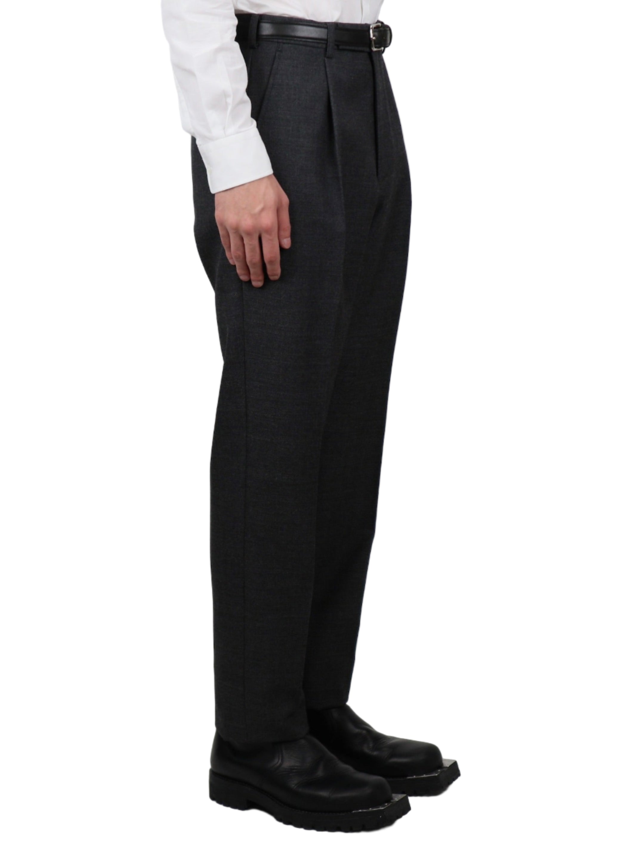 WOOL GABARDINE TUCKED TROUSERS