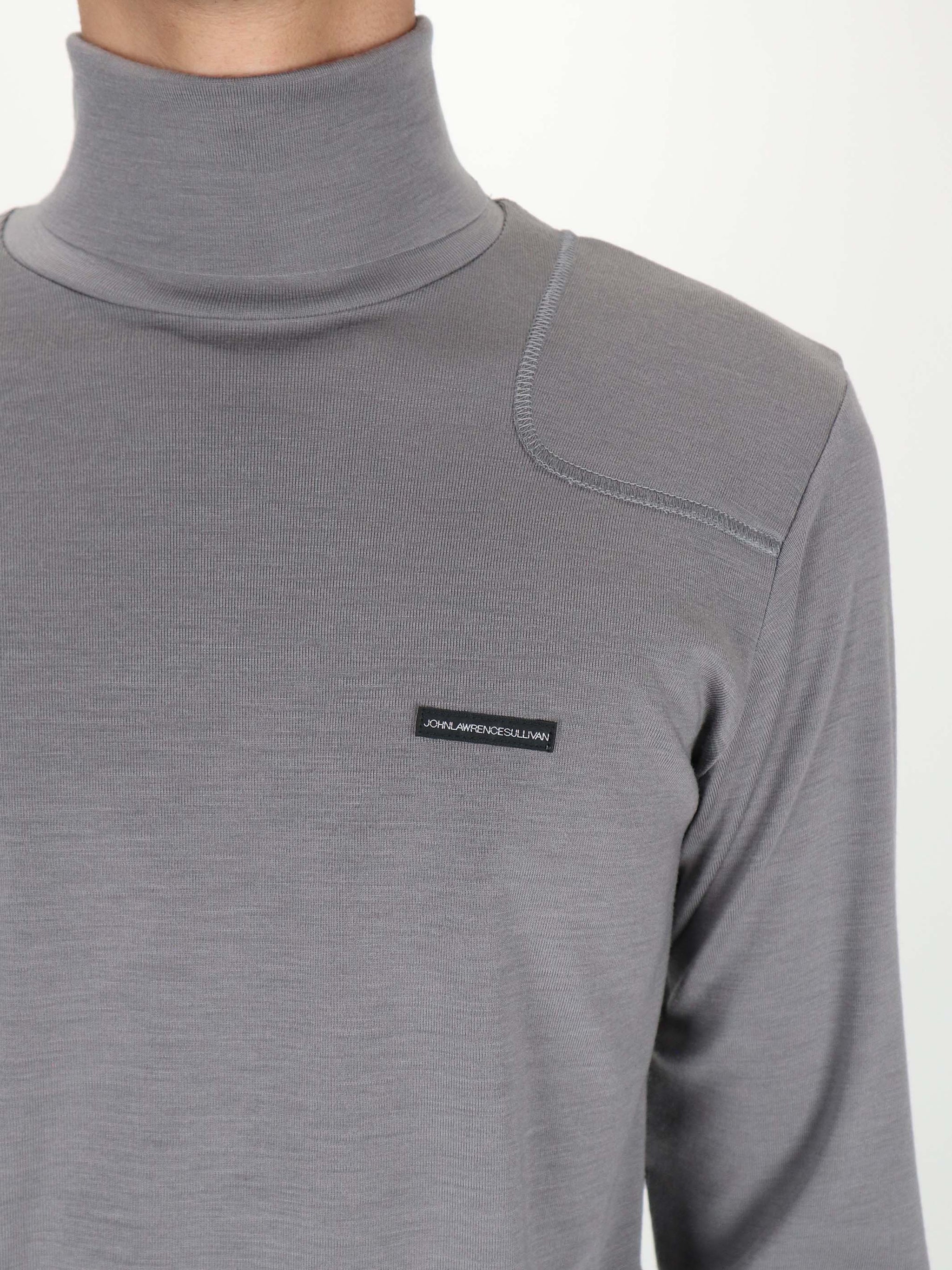 WOOL RIB TURTLE NECK COMMAND TOP