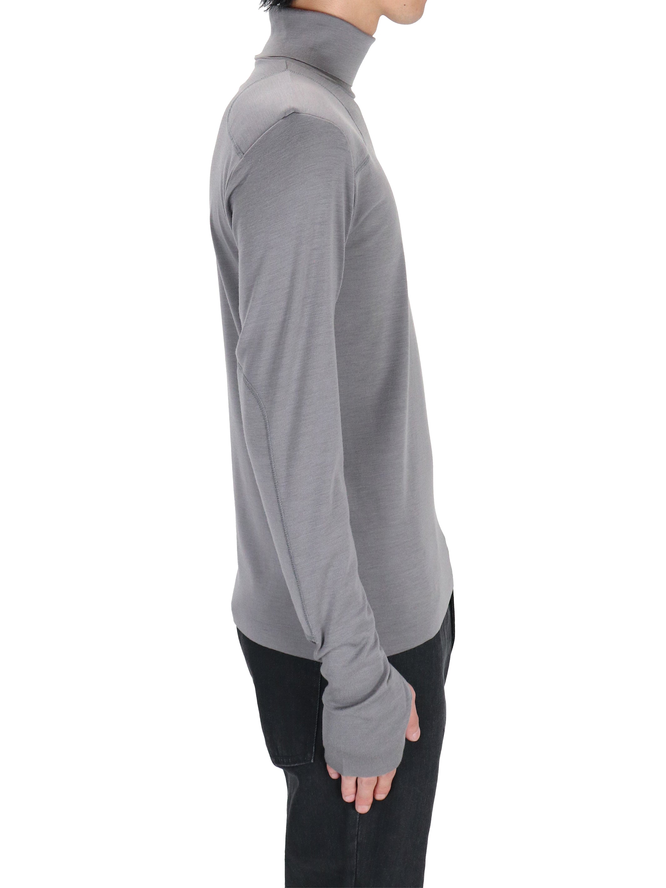 WOOL RIB TURTLE NECK COMMAND TOP