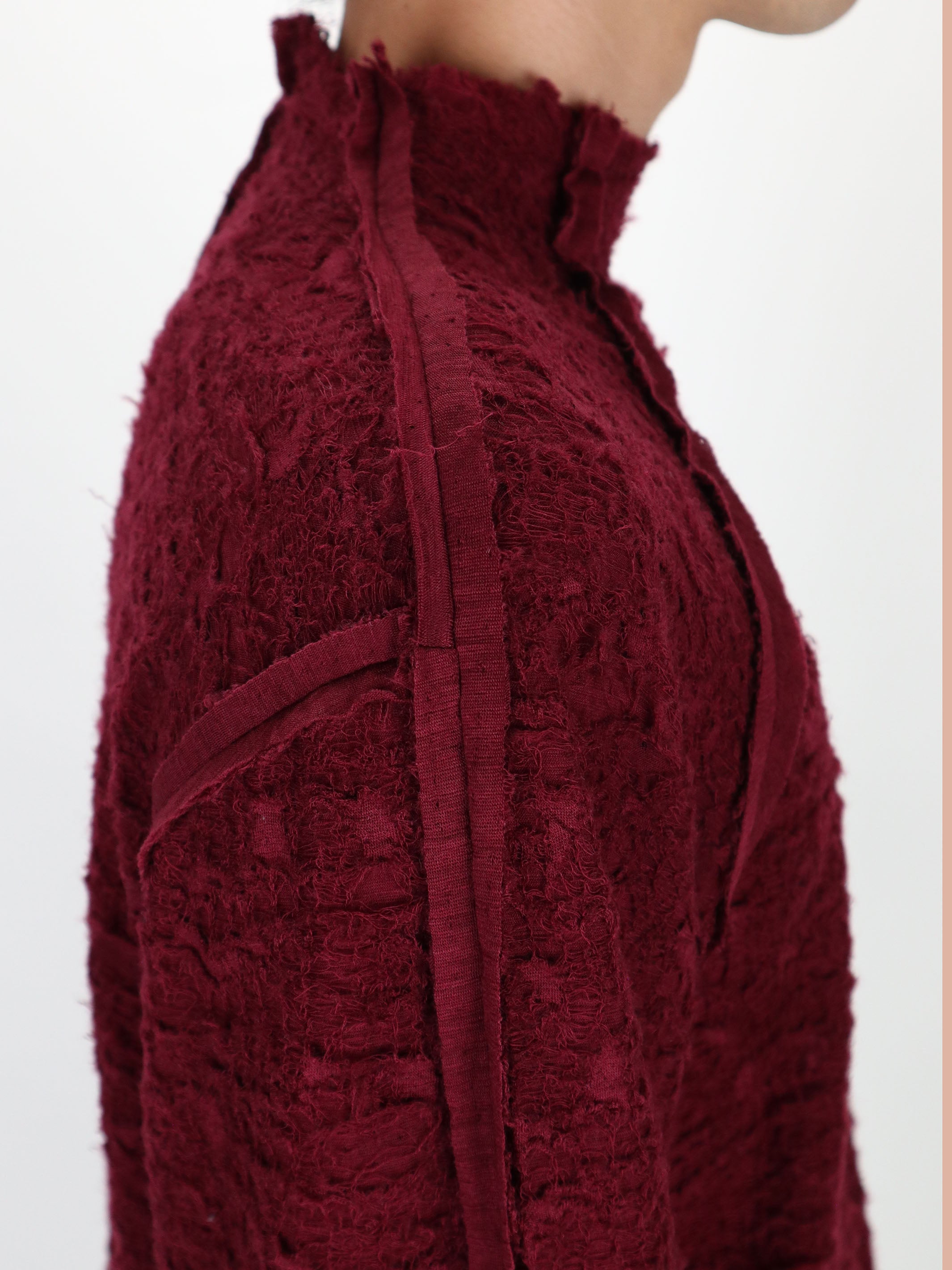 WOOL JACQUARD CUT-OUT TURTLE NECK TOP