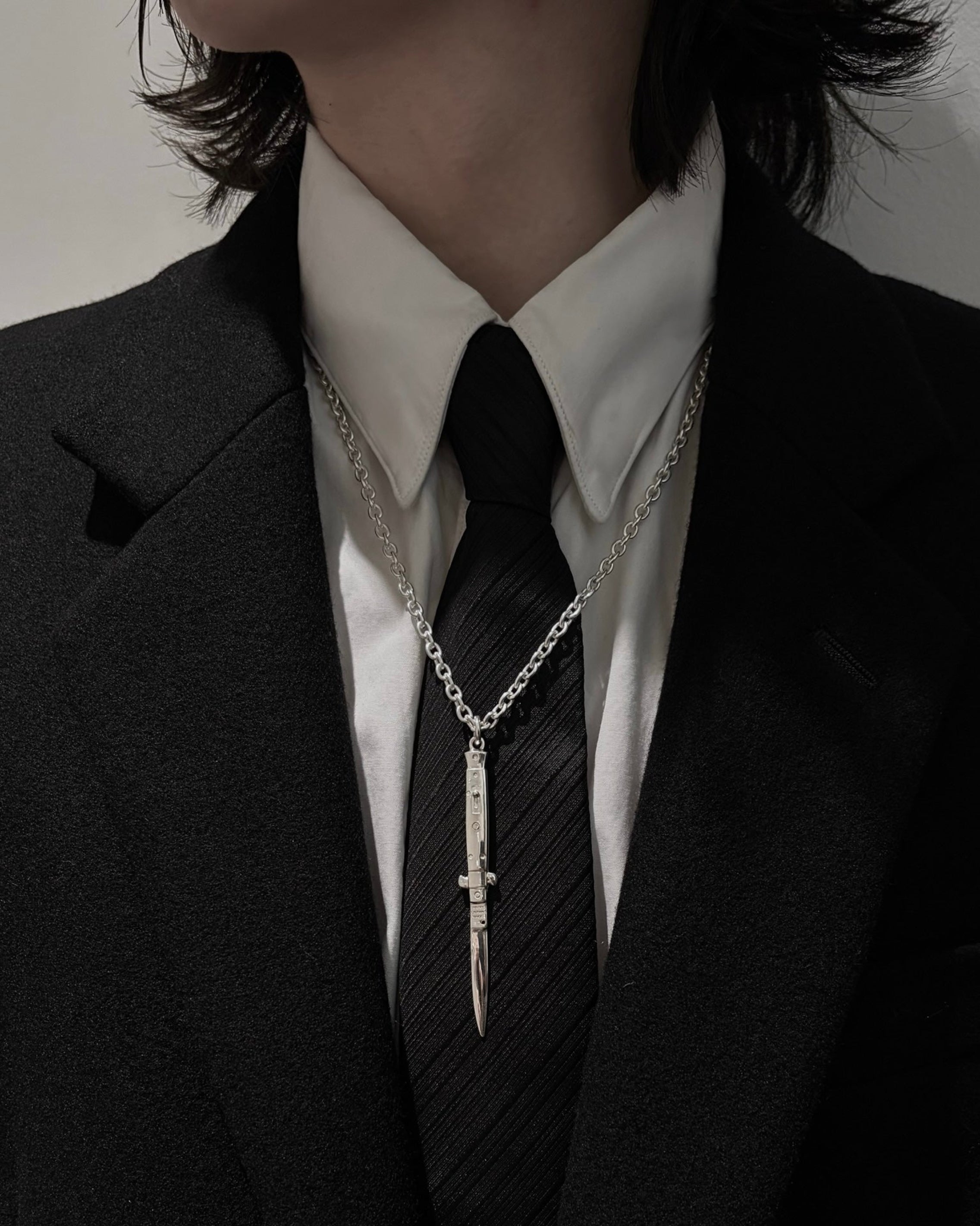 KNIFE NECKLACE