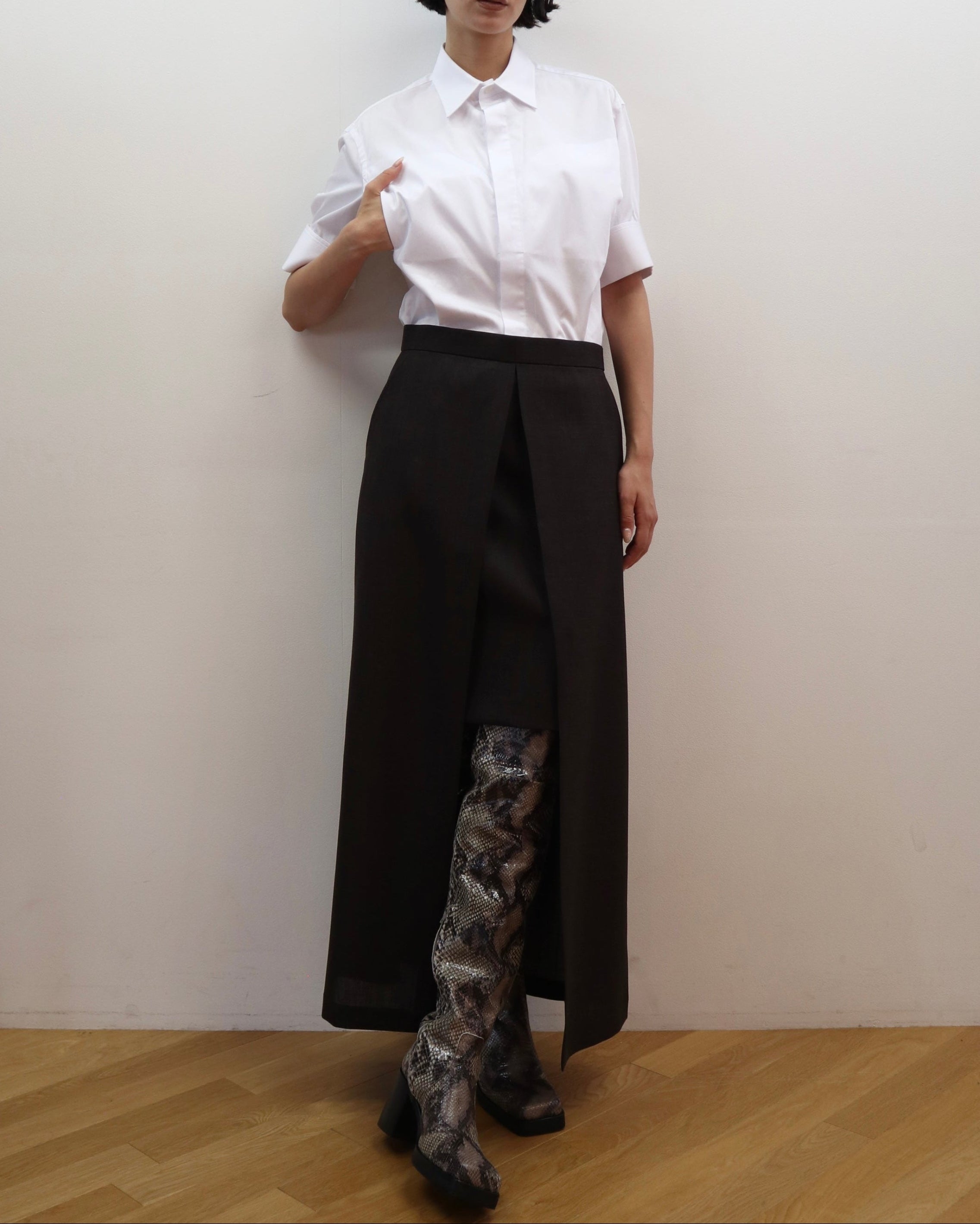 COTTON SATIN HALF SLEEVE SHIRT