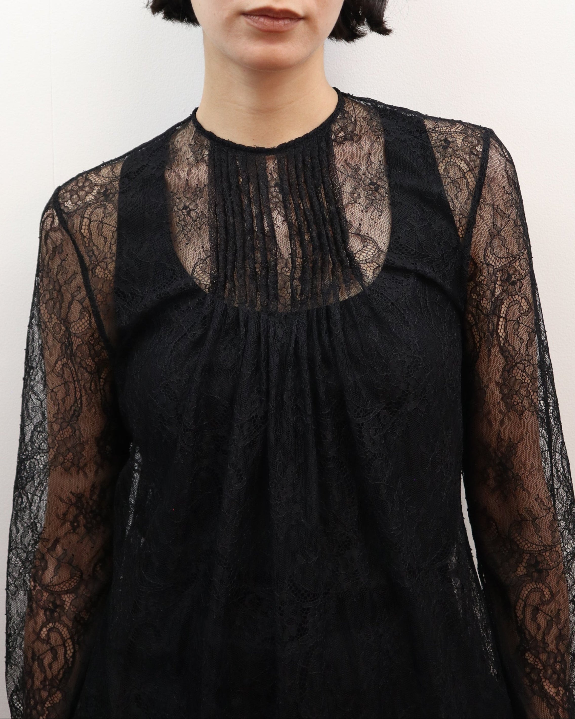 LACE PIN-TUCK TOP